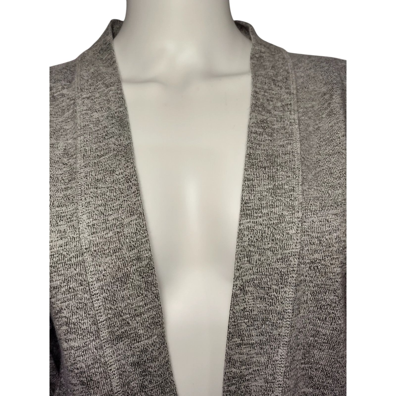 H&M Divided by H&M Womens Gray Cardigan Long Sleeve Sz Med Size M / US 6-8 / IT 42-44 - 2 Thumbnail