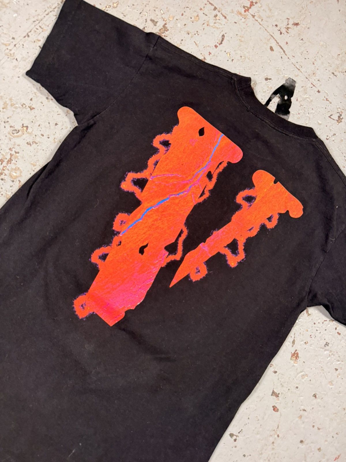 Vlone OG Vlone Shocker Tee Size US L / EU 52-54 / 3 - 6 Thumbnail
