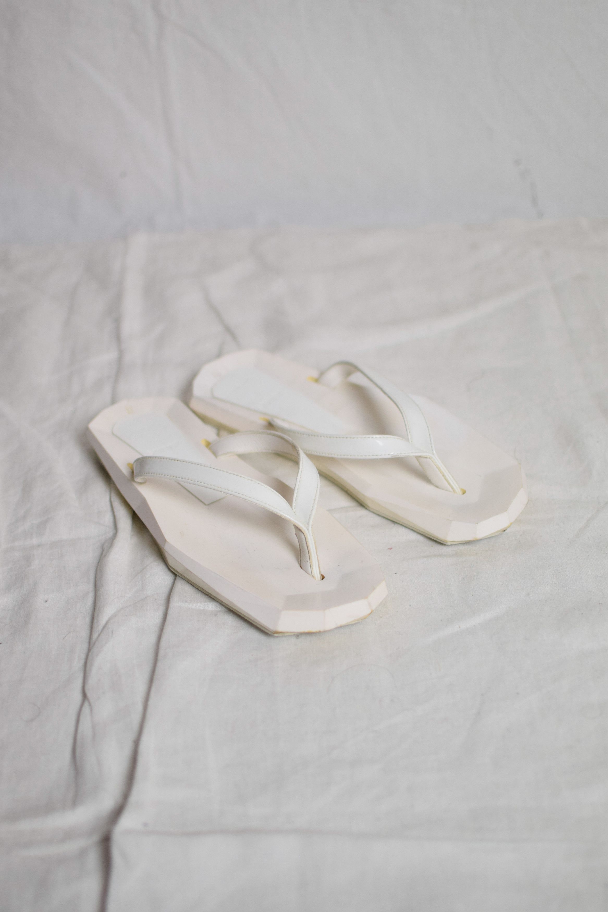 Julius Julius SS15 Prism White Sandals - 497FWM10 Size US 9 / EU 42 - 2 Thumbnail