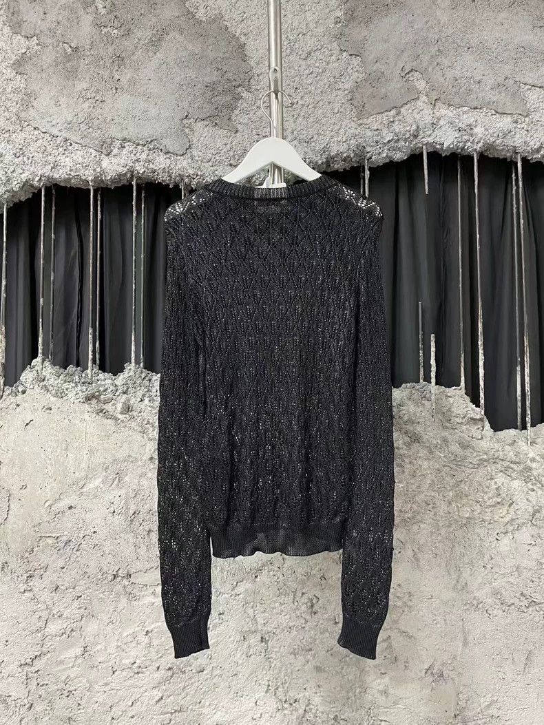 Yves Saint Laurent saint laurent Black cutout rhombus logo long sleeve 2503-Ne Size US S / EU 44-46 / 1 - 2 Thumbnail