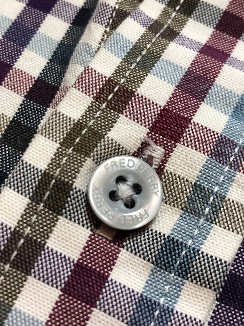 Fred Perry Vintage print shirt Y2K Fred Perry logo size S Streetwear Size US S / EU 44-46 / 1 - 8 Thumbnail