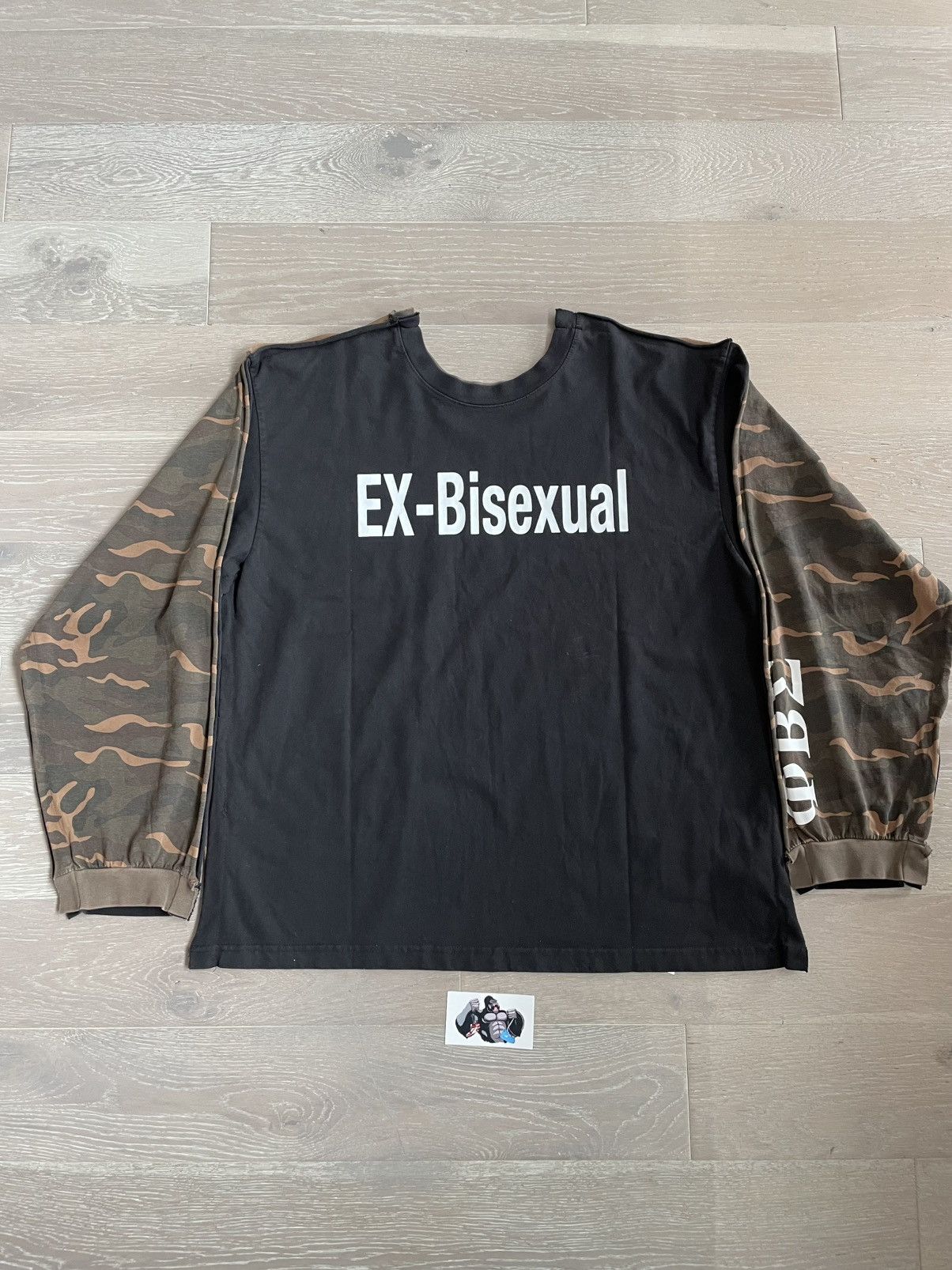 PROJECT G/R PROJECT G/R Two Faced Outseam Longsleeve - Black / Camo Size US M / EU 48-50 / 2 - 3 Thumbnail