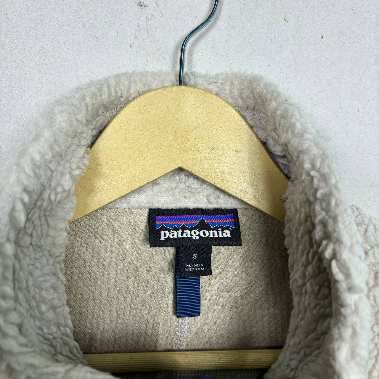 Patagonia Patagonia Classic Retro-X Fleece Vest Natural Brown Size S Size US S / EU 44-46 / 1 - 4 Thumbnail