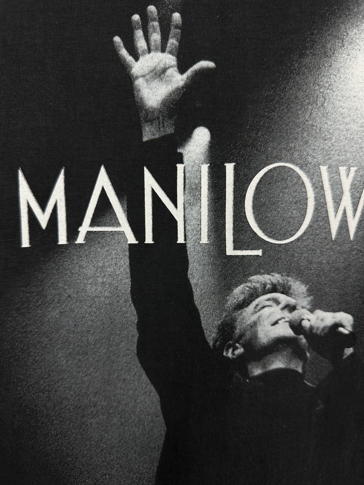 Vintage 90s Vintage Barry Manilow In Concert Tour T Shirt Tee Size US L / EU 52-54 / 3 - 8 Thumbnail