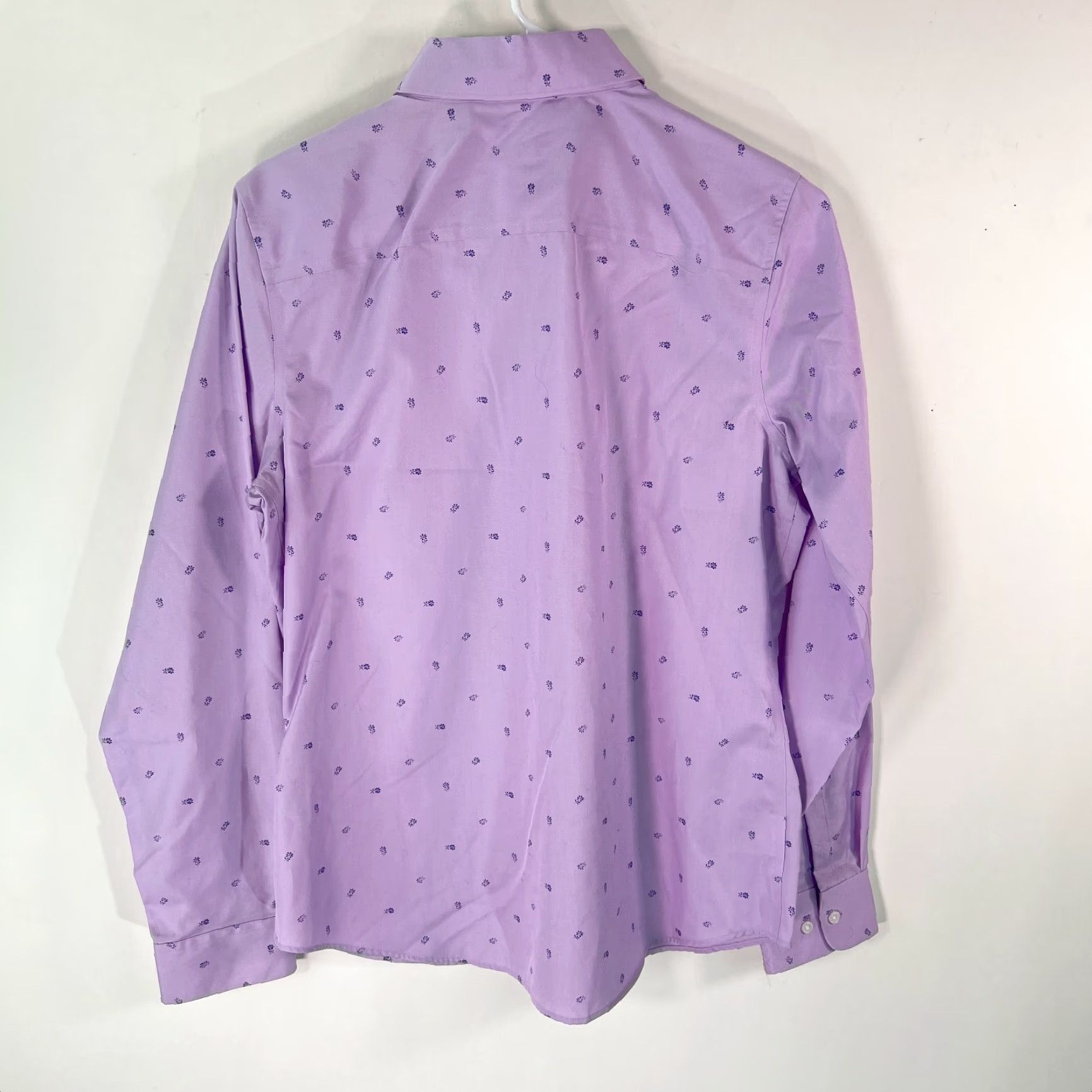 Eddie Bauer Eddie Bauer Shirt Women Size Medium Purple Floral Wrinkle Resistant Button Front Size M / US 6-8 / IT 42-44 - 2 Thumbnail