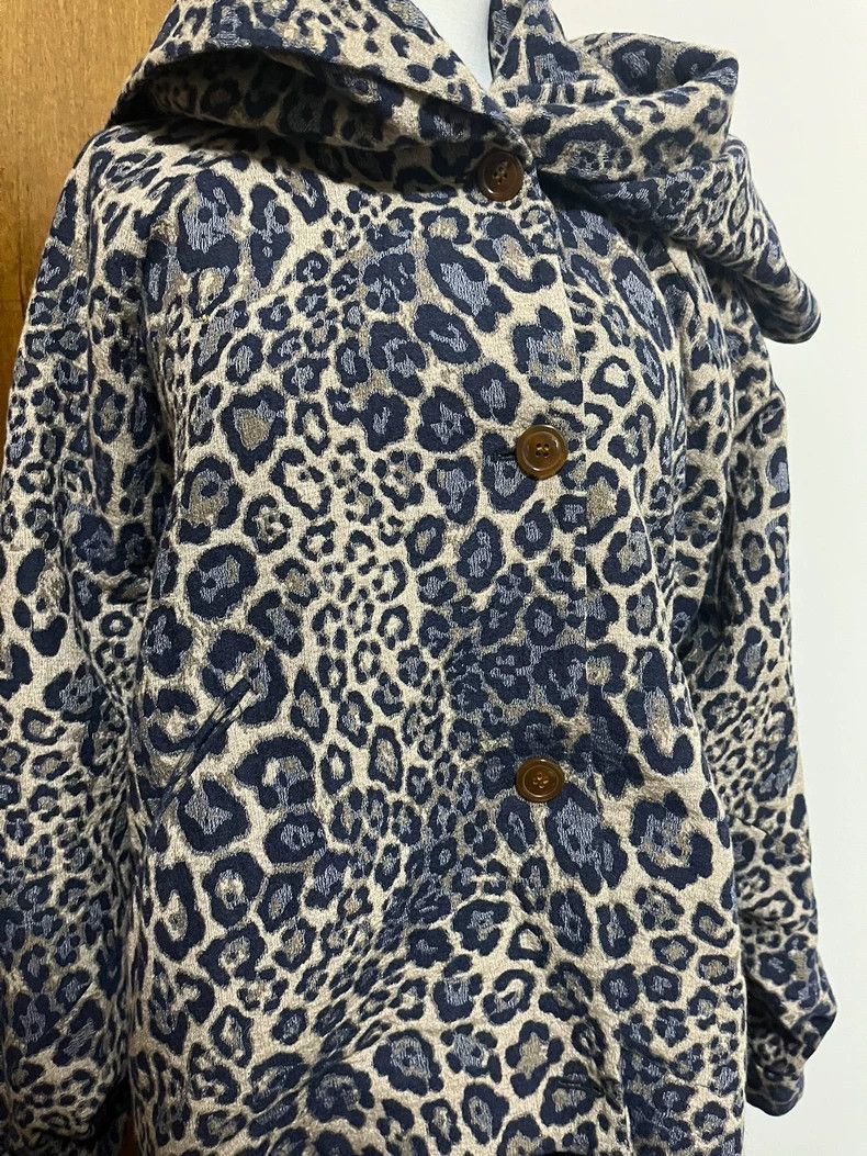 Vivienne Westwood Vivienne Westwood Leopard striped scarf cloak coat Size S / US 4 / IT 40 - 4 Thumbnail