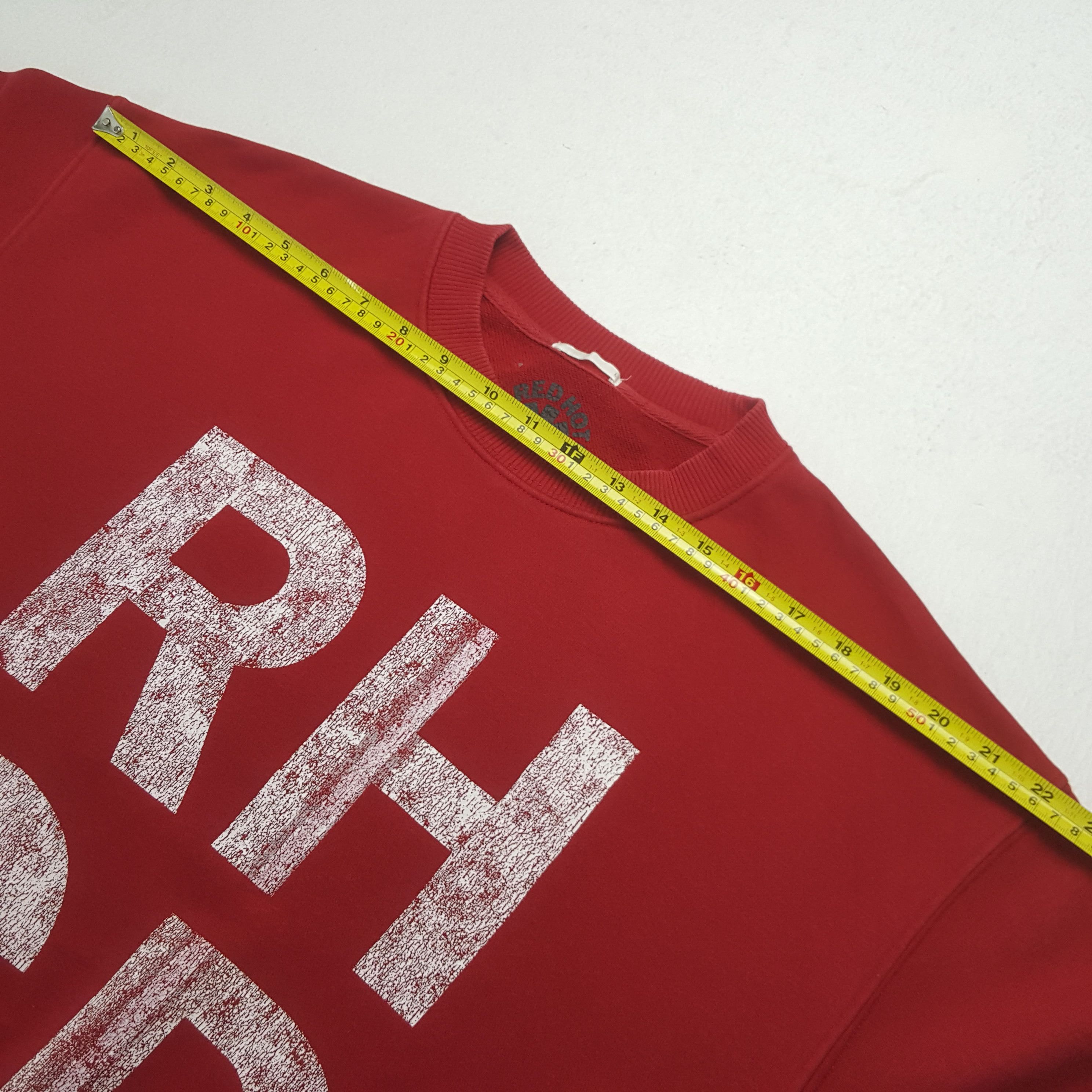 GU Vintage Red Hot Chili Peppers Rock Band Sweatshirt C296N10 Size US L / EU 52-54 / 3 - 7 Thumbnail