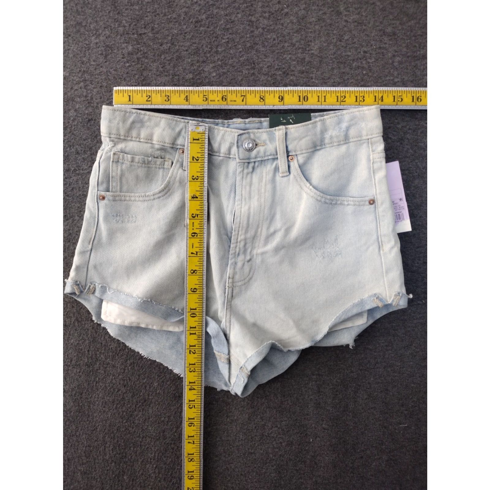 Vintage Nike Wild Fable Denim Shorts Size 27" / US 4 / IT 40 - 4 Thumbnail