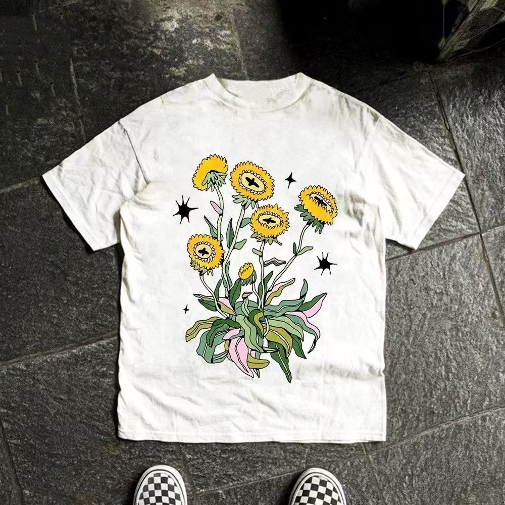 Vintage White vintage washed floral print cotton t-shirt Size US M / EU 48-50 / 2 - 1 Thumbnail