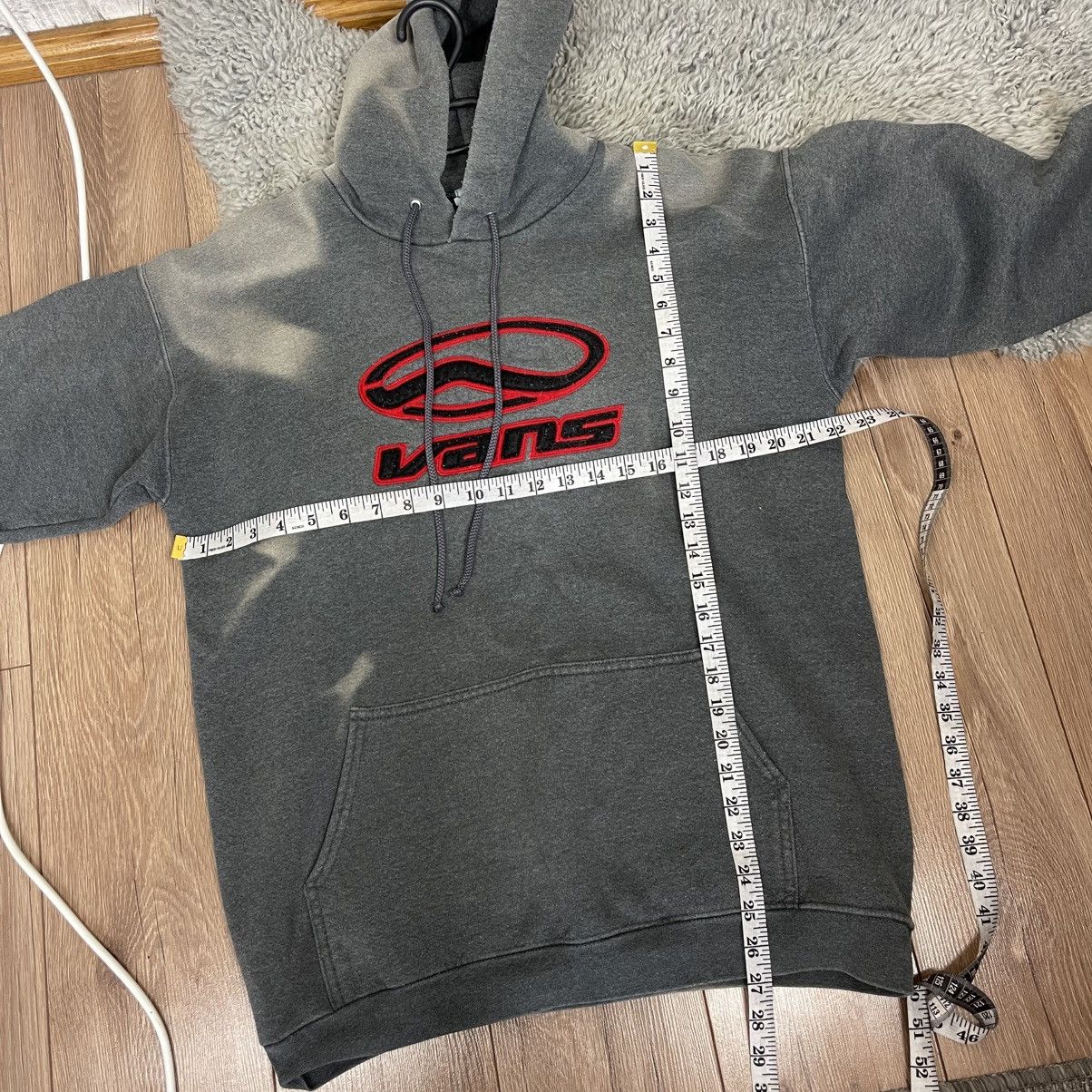 Vans Faded Vintage Vans Hoodie Big Logo Embroidered Size US M / EU 48-50 / 2 - 9 Thumbnail