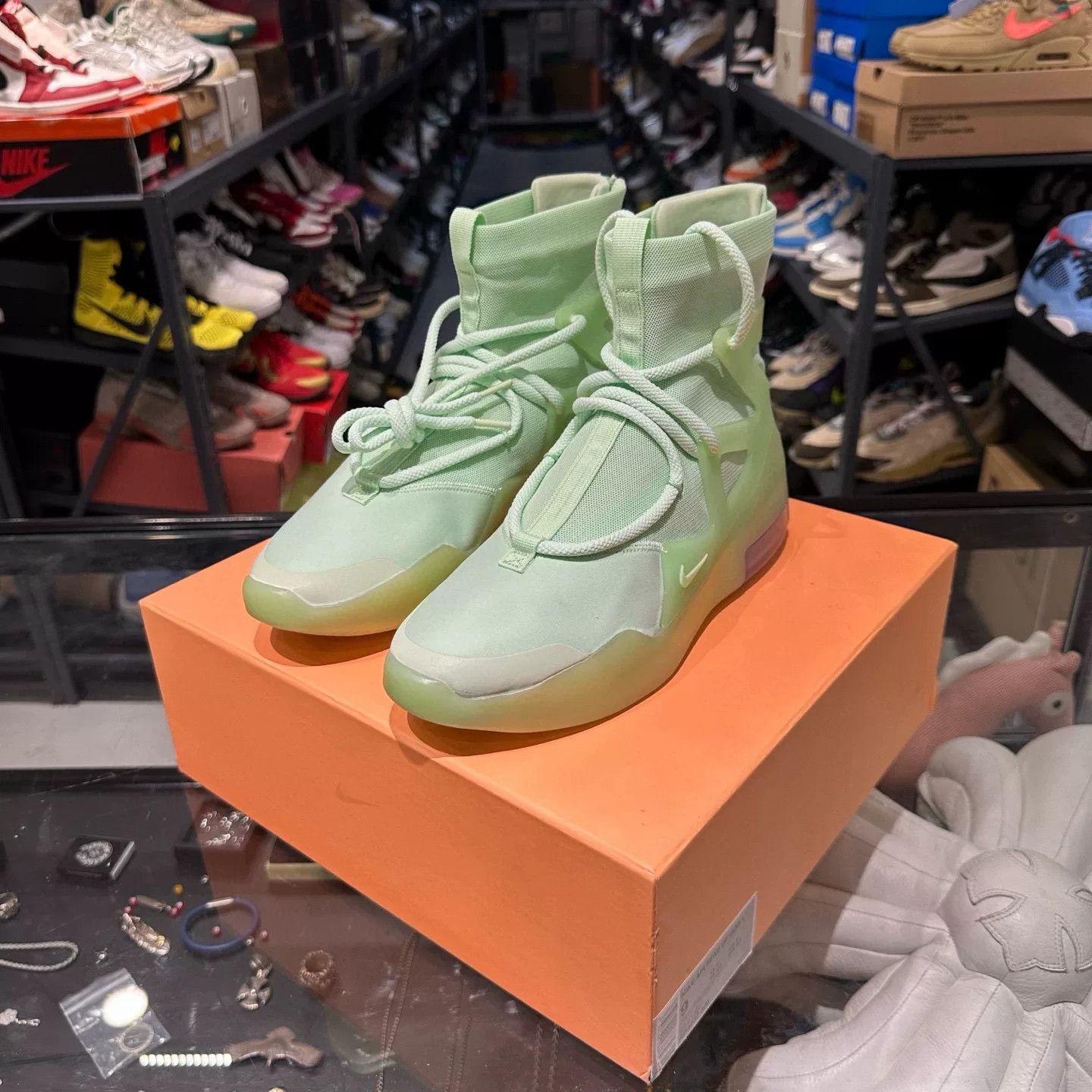 Nike Nike Green Hitop Sneakers 9.5 Men Size US 9.5 / EU 42-43 - 1 Thumbnail