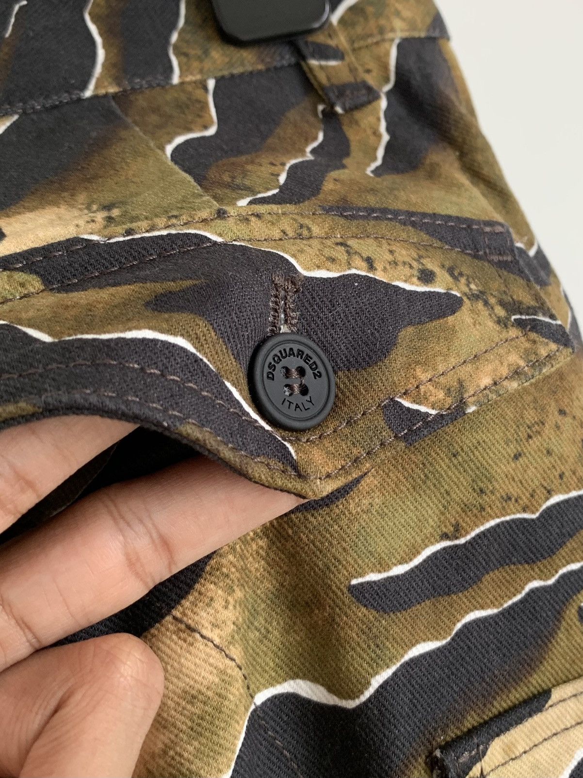 Dsquared2 SS20 Dsquared2 Camo Tiger Stripe Military Cargo Pant Size US 34 / EU 50 - 11 Thumbnail