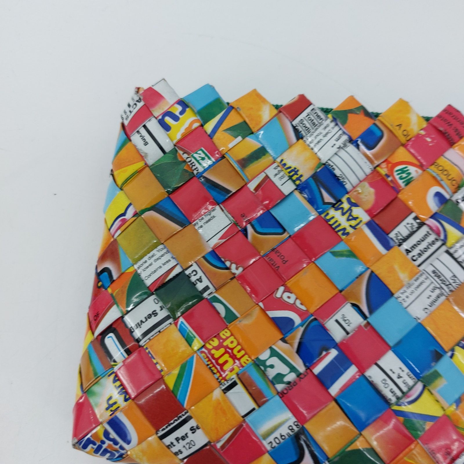 Handmade Handmade Recycled Woven Zip Purse Clutch Gum Candy Wrapper Size ONE SIZE - 14 Thumbnail
