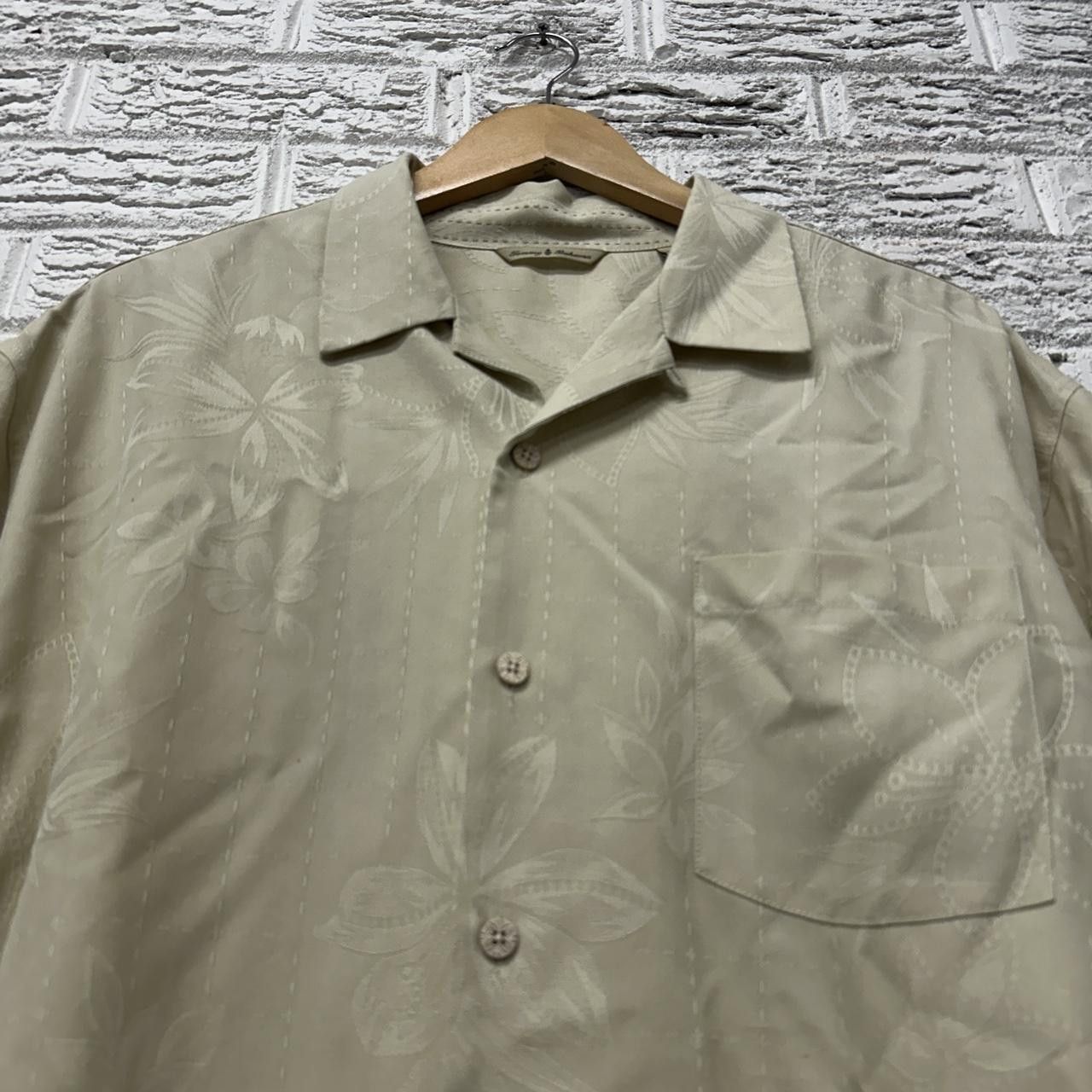 Tommy Bahama Vintage Tommy Bahama 100% Silk Hawaiian Shirt XL Size US XL / EU 56 / 4 - 1 Thumbnail