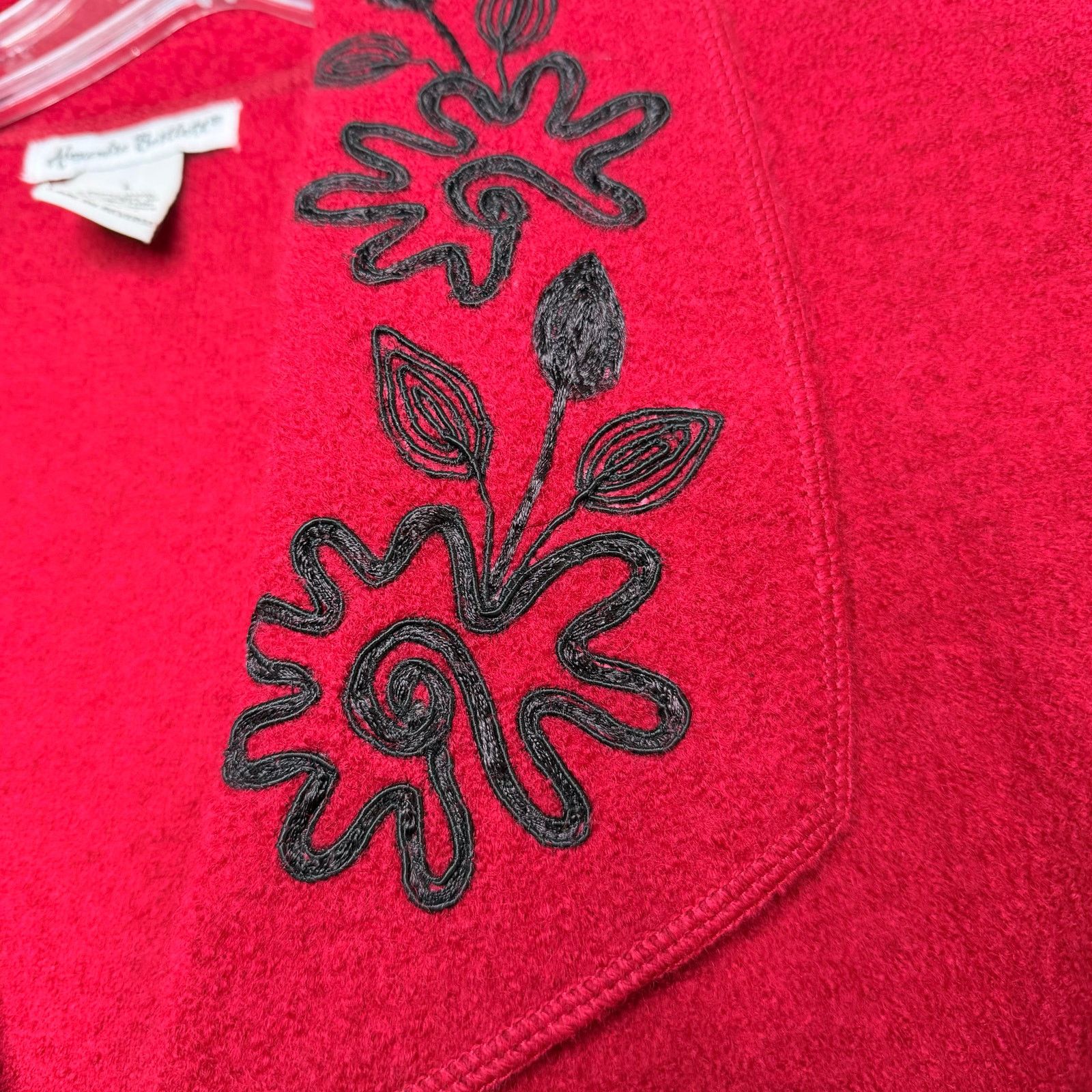 Other Alexandra Bartlett Red Wool Swing Coat Black Applique Size L Size L / US 10 / IT 46 - 4 Thumbnail