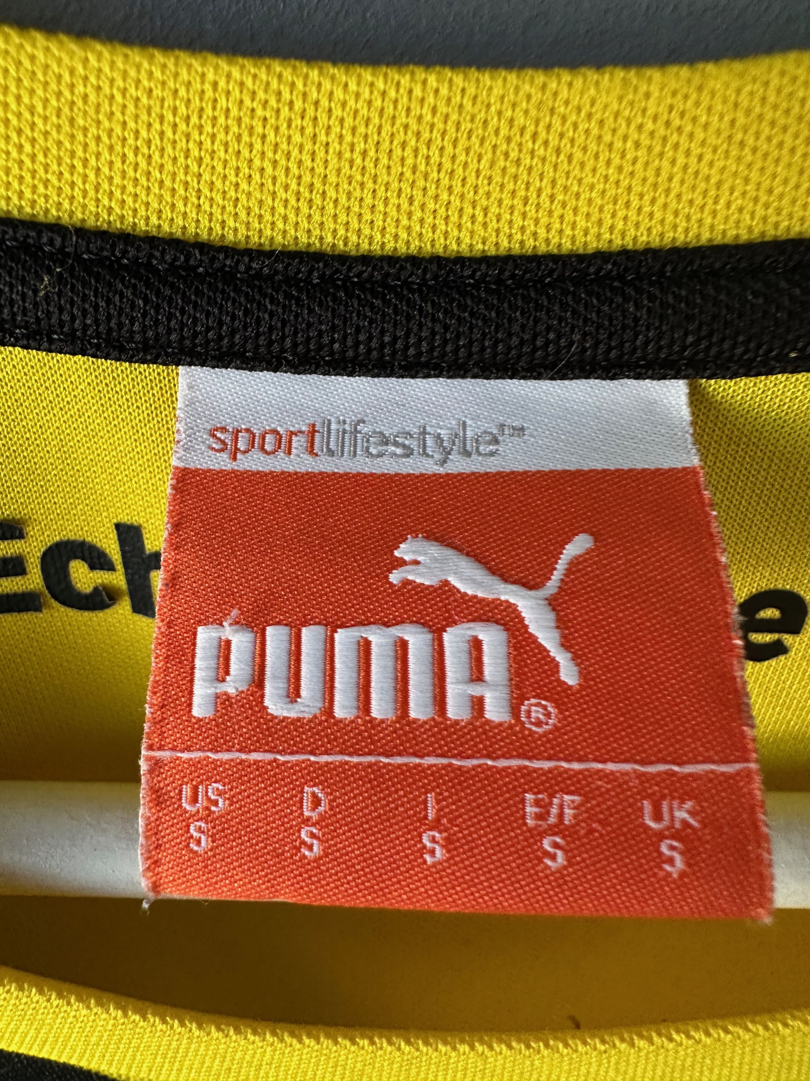 Puma 2014 Puma BVB Borussia Dortmund Home Jersey Soccer Size US S / EU 44-46 / 1 - 4 Thumbnail