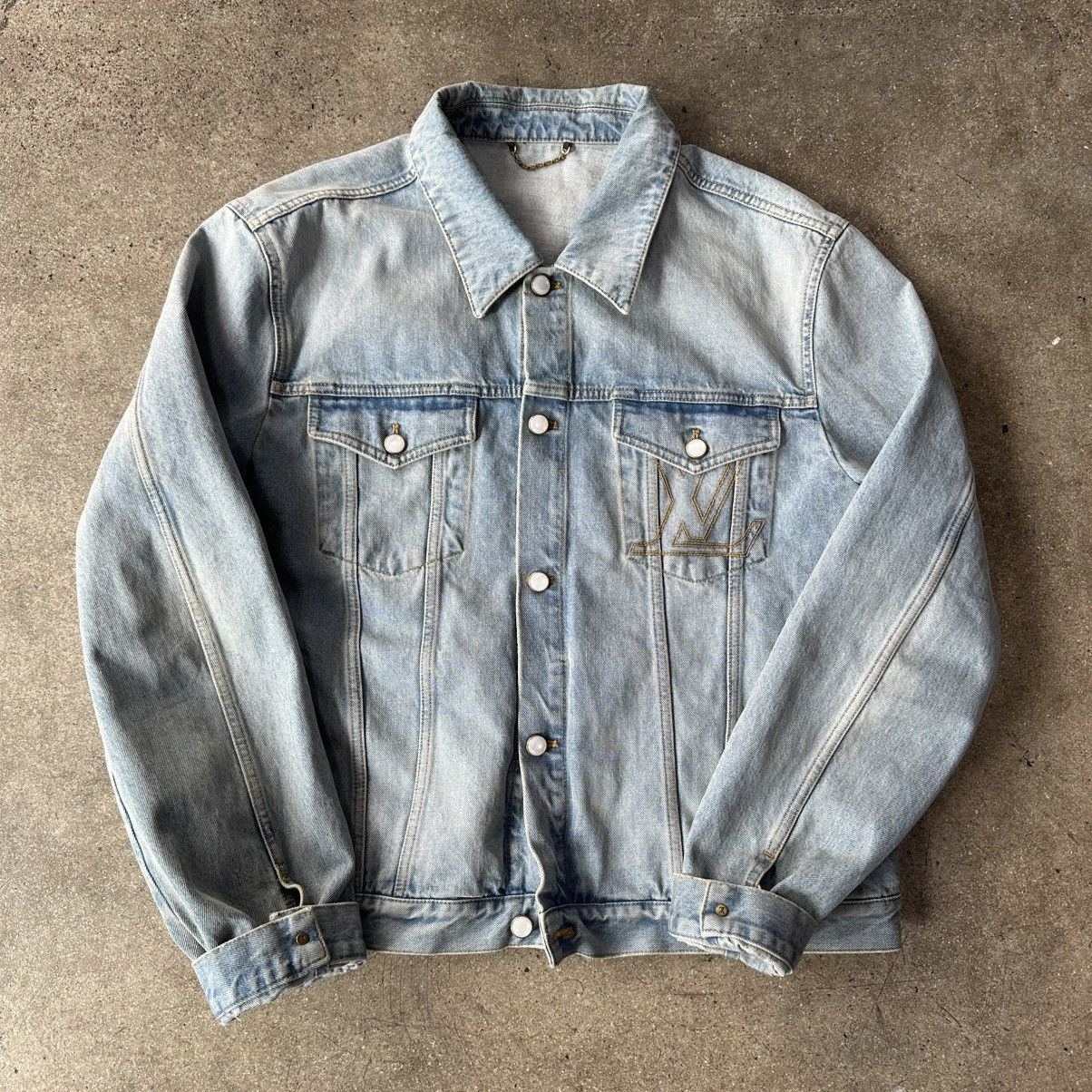 Louis Vuitton LOUIS VUITTON EMBROIDERED TRUCKER DENIM JACKET Size US XXL / EU 58 / 5 - 1 Thumbnail