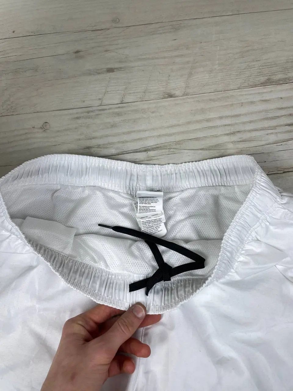 Nike Vintage Nike Nylon Drill Shorts 00s White Men Size XL Size US 36 / EU 52 - 5 Thumbnail
