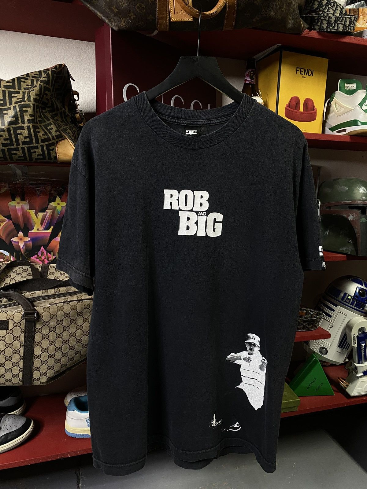 Vintage Vintage DC Rob & Big Y2K T-Shirt Vtg MTV Tee XLarge Size US XL / EU 56 / 4 - 9 Thumbnail