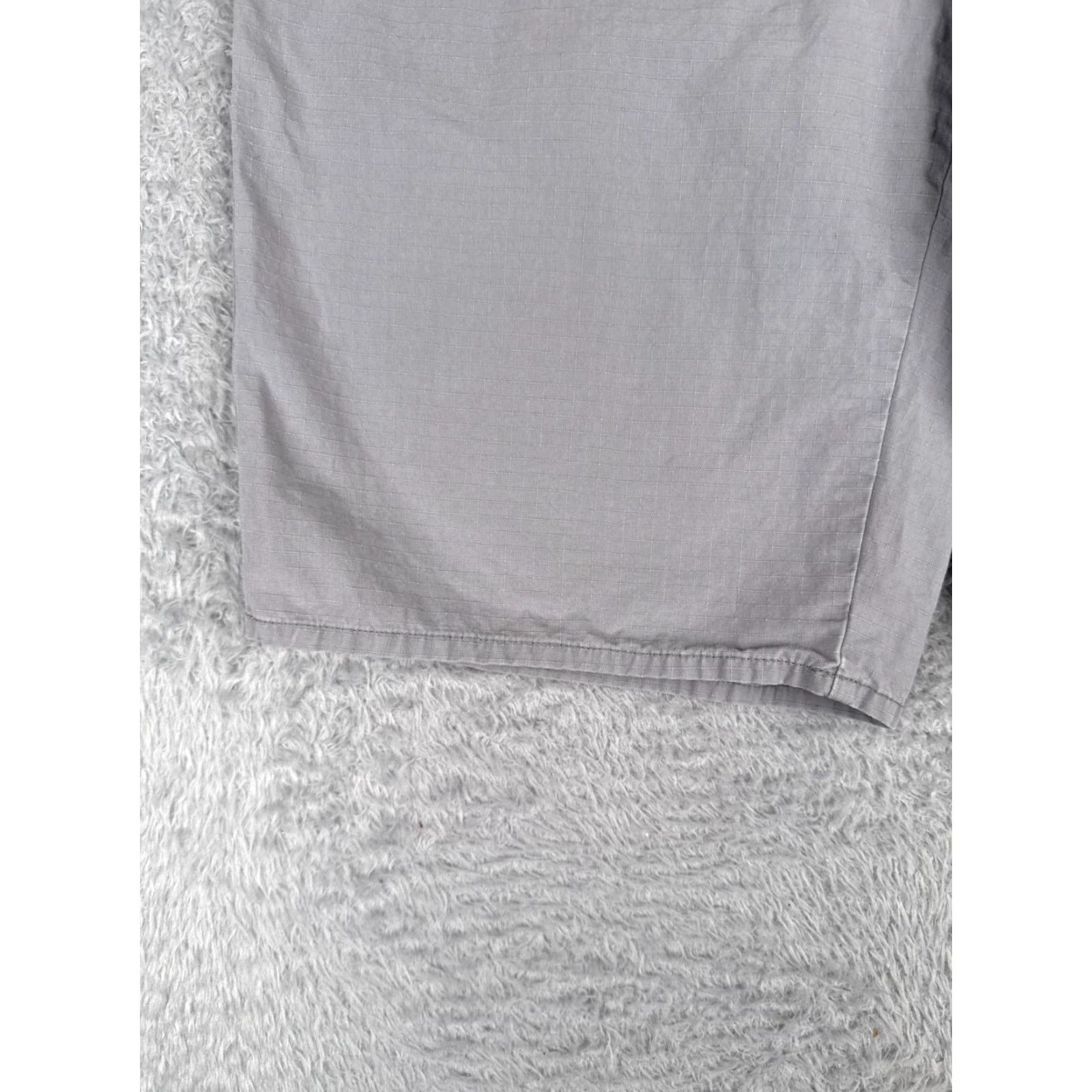 The North Face The North Face Shorts Womens 8 L Gray Cargo Ripstop Hike Camp Fishing 32x11 Size 30" / US 8 / IT 44 - 3 Thumbnail