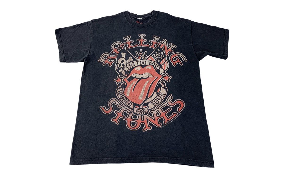 Band Tees 90s The Rolling Stone World Tour 81 Tattoo Screen Tee Size US M / EU 48-50 / 2 - 1 Thumbnail