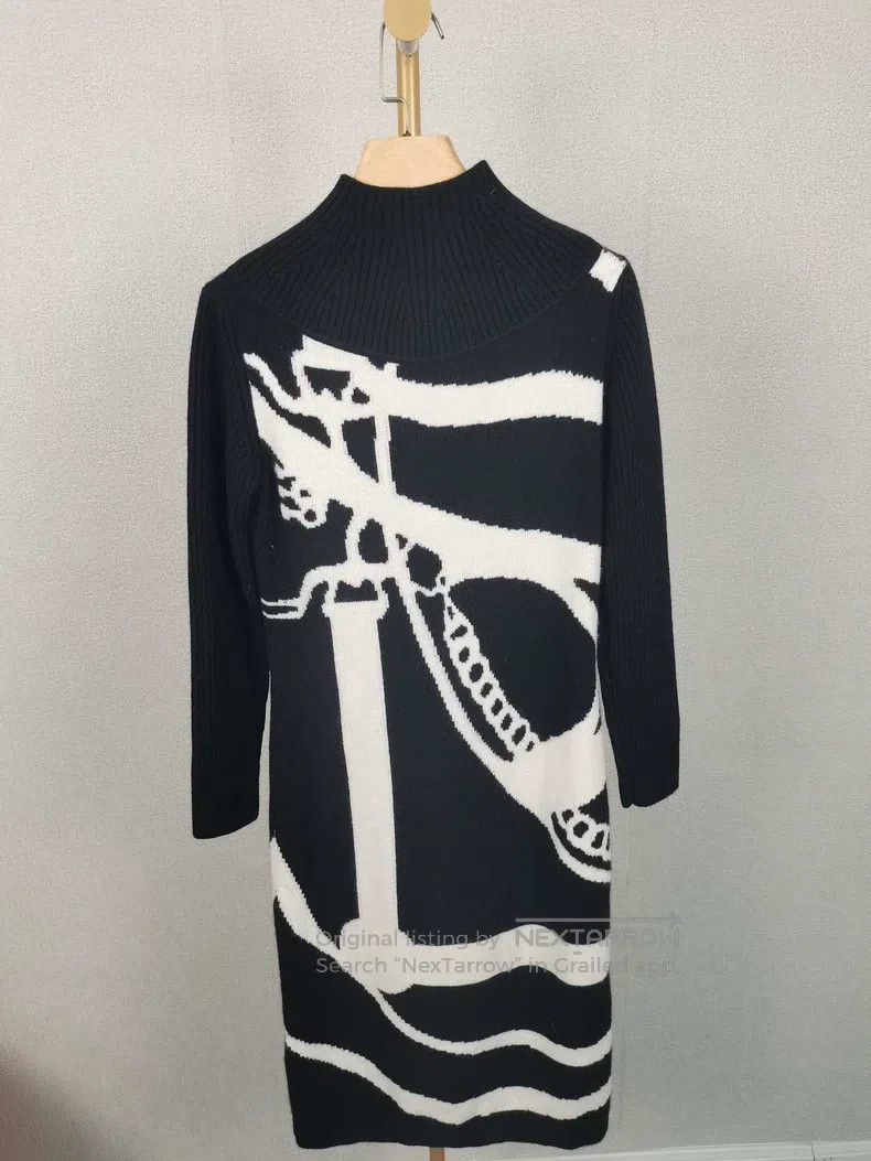 Hermes Hermes Black and White Printed Cashmere Sweater Size XS / US 0-2 / IT 36-38 - 2 Thumbnail