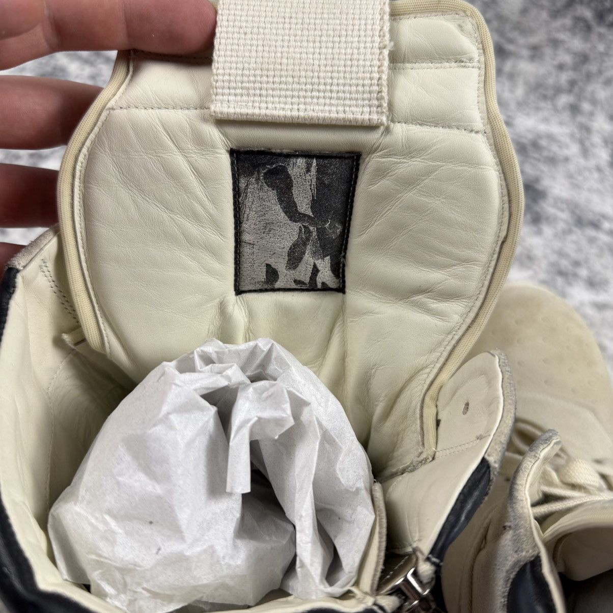 Rick Owens Rick Owens ‘Black/Milk’ Suede Geobaskets Size US 11 / EU 44 - 6 Thumbnail