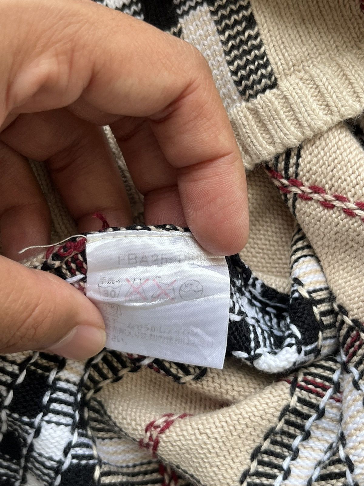 Burberry Burberry London Nova Check Knitwear Size XS / US 0-2 / IT 36-38 - 8 Thumbnail