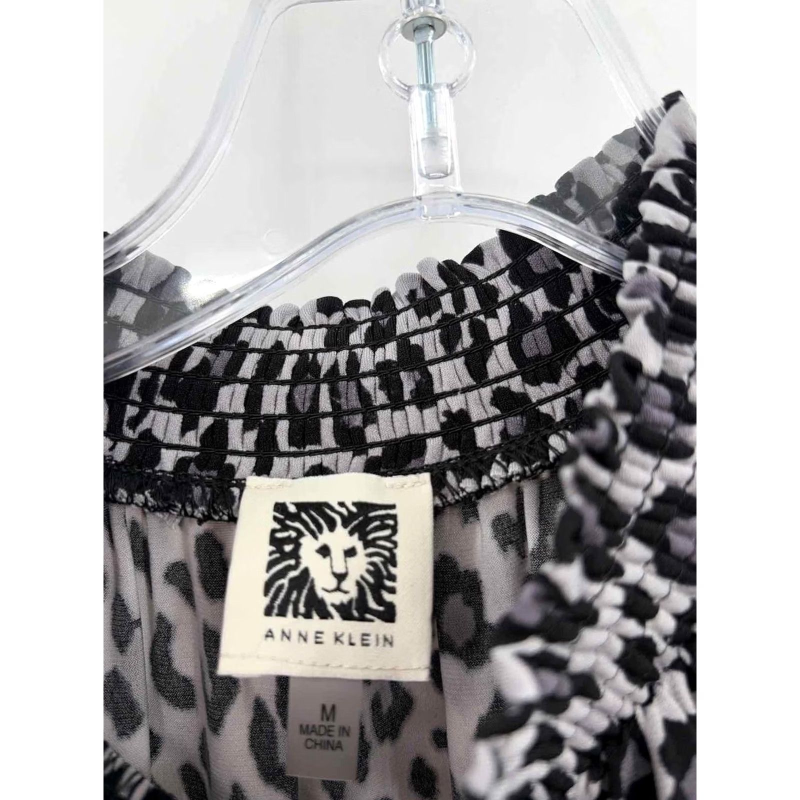 Anne Klein Anne Klein Tank Top Gray Leopard Size Medium - Pre-Owned / Regular Size M / US 6-8 / IT 42-44 - 2 Thumbnail