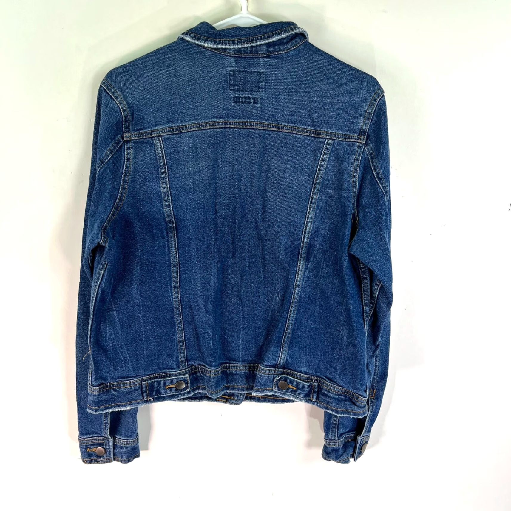Vintage Universal Thread Freeborn Distressed Denim Jacket Teens XL Blue Casual Biker Mens Size 40" / US 18 - 4 Thumbnail