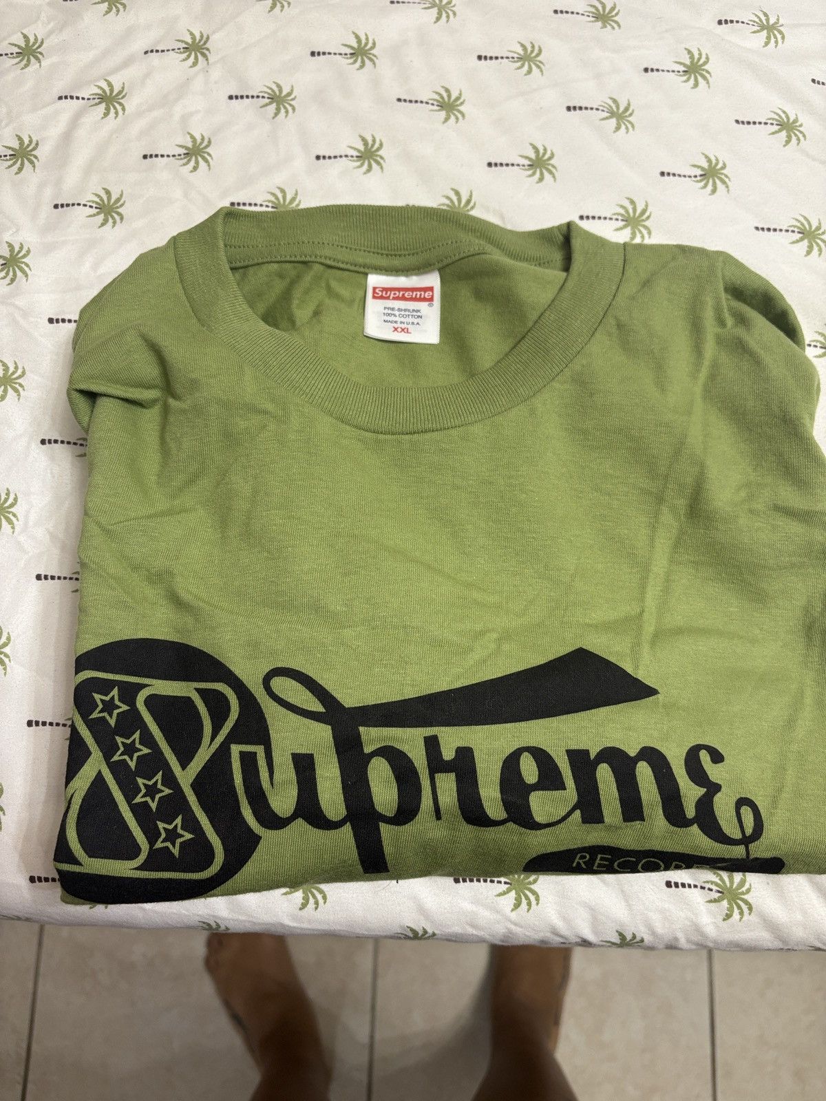 Supreme Supreme olive green t shirt Size US XXL / EU 58 / 5 - 2 Thumbnail