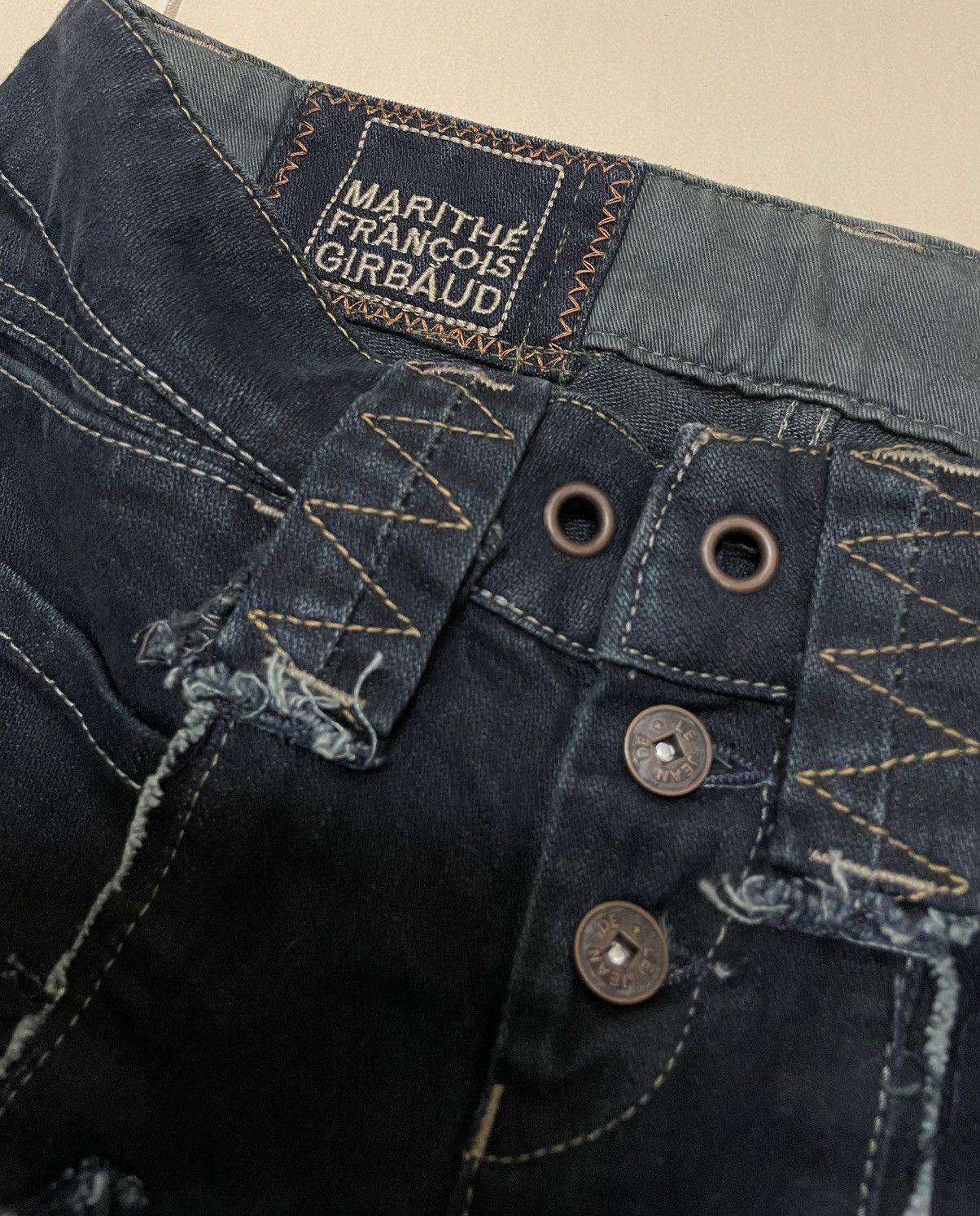 Marithe + Francois Girbaud MFG Y2K Cargo Flare Ankle Jeans Size 27" / US 4 / IT 40 - 8 Thumbnail