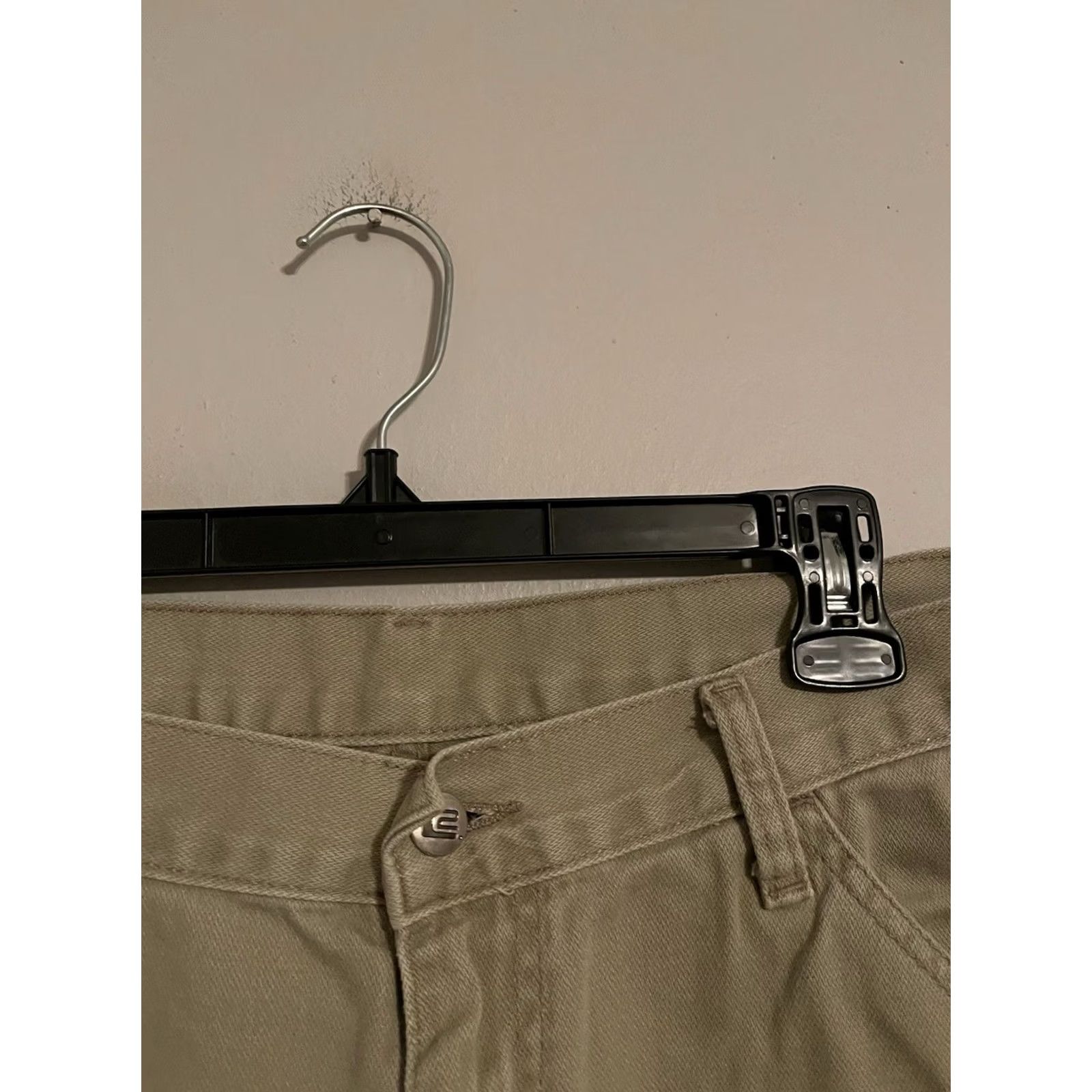 Levi's VINTAGE Y2K Levi's Beige Cargo Baggy Wide Leg Pants - Men's 34x30 Skate Size US 34 / EU 50 - 2 Thumbnail