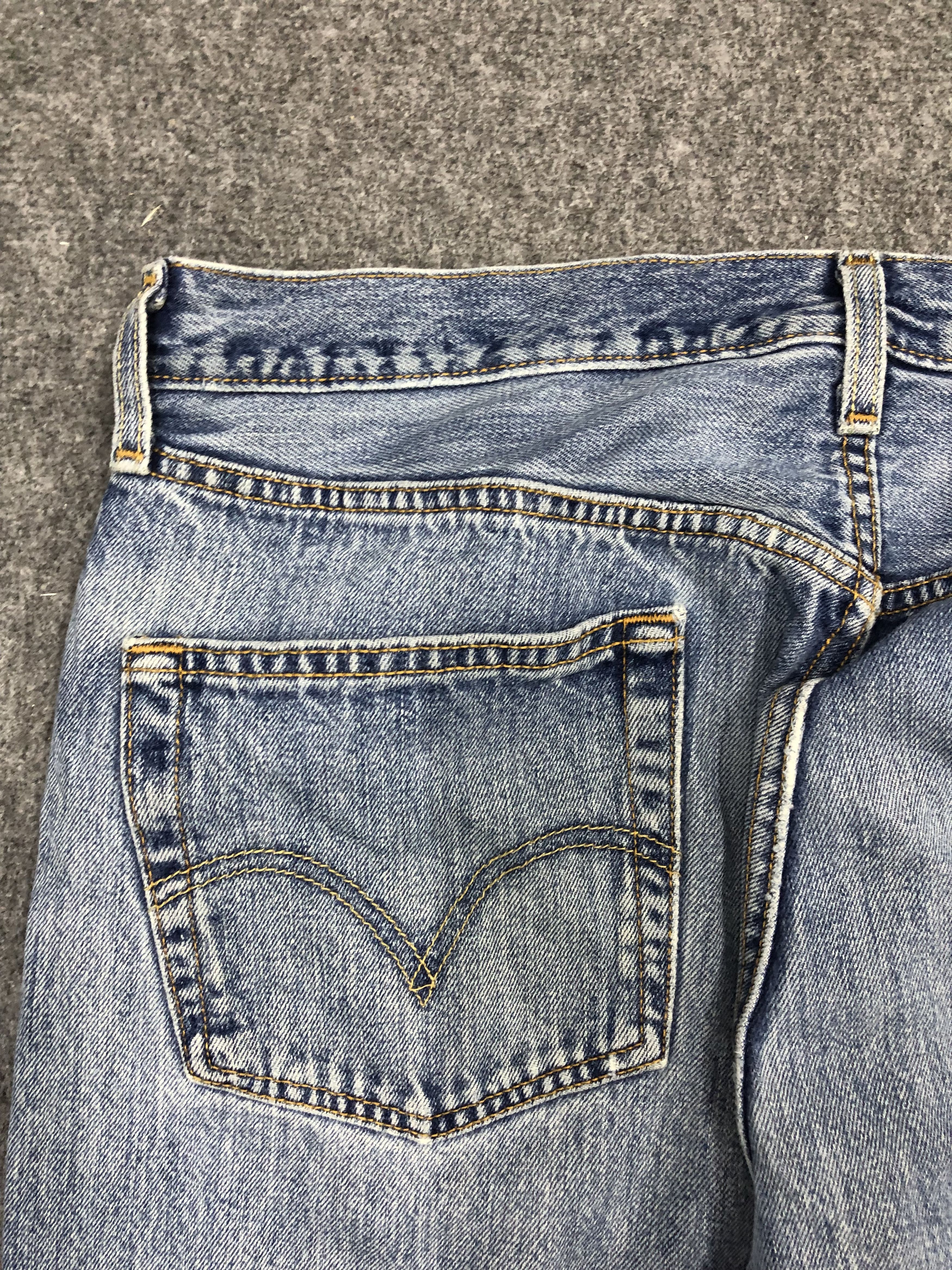 Levi's × Vintage Vintage 90s Levis 501 Light Wash Jeans DP0978 Size US 36 / EU 52 - 16 Thumbnail