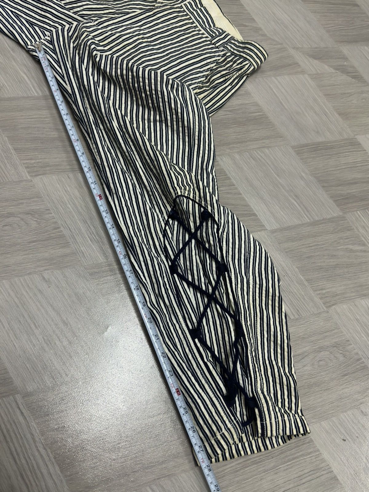 Giorgio Armani Vtg Emporio Armani Vertical Stripe Adjustable String Pant Size US 29 - 10 Thumbnail
