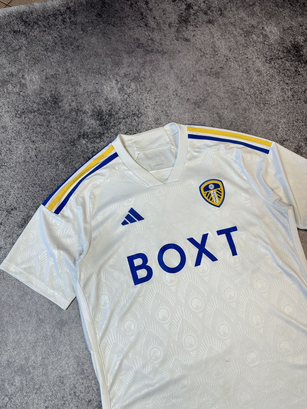 Adidas Adidas Leeds United Soccer Jersey Blokecore L 22/23 Rare Size US L / EU 52-54 / 3 - 2 Thumbnail