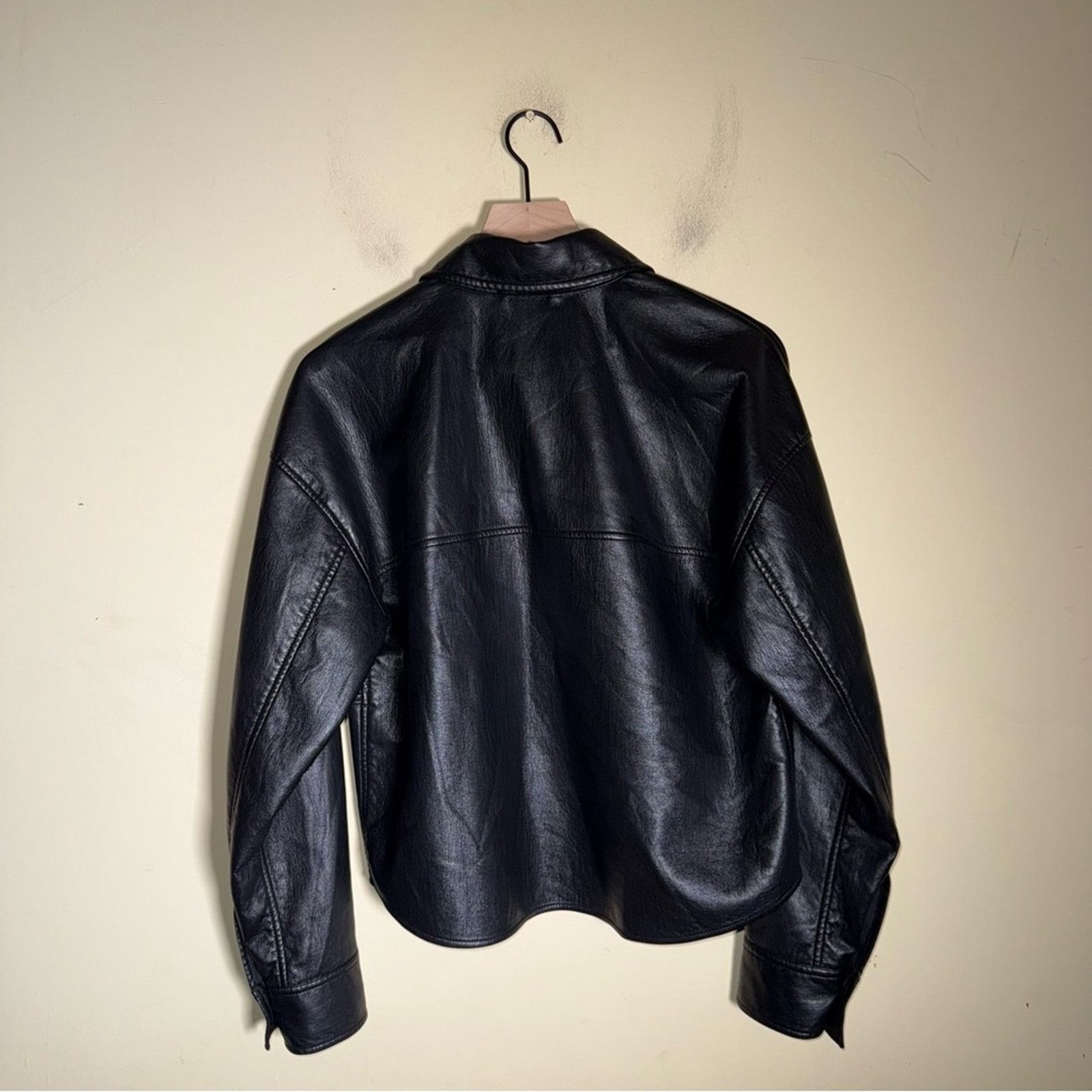 Aritzia ARITIZIA Babaton Pelli vegan leather chic biker Y2K jacket S Size S / US 4 / IT 40 - 8 Thumbnail