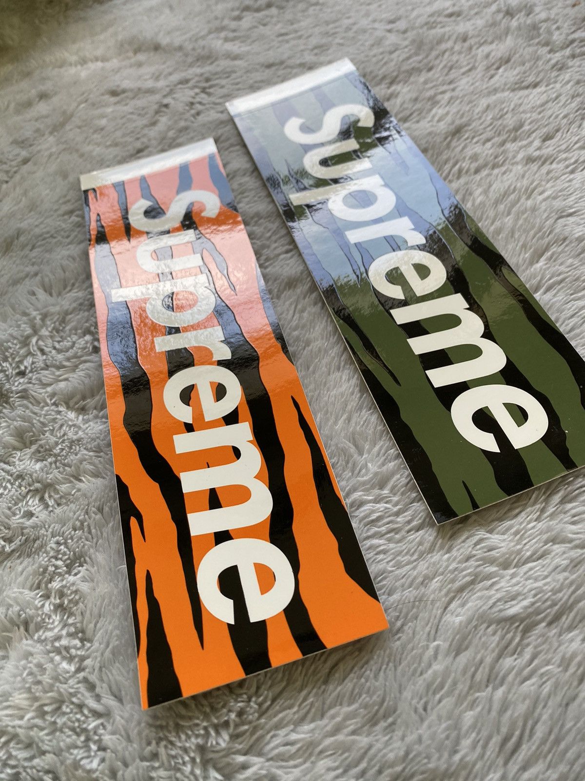 Supreme Supreme box logo zebra sticker set of 2 authentic Size ONE SIZE - 2 Thumbnail