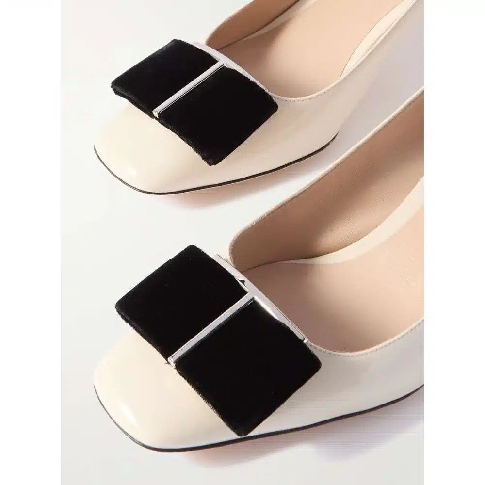 Tom Ford o1loc1c0925 W3615 Audrey 55 Pumps in Milk / Black Size US 8 / IT 38 - 3 Thumbnail