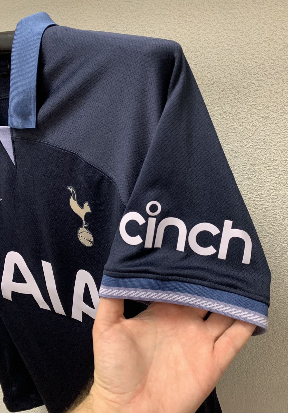 Nike Tottenham Hotspur’s Nike soccer jersey L sz AIA ( Kane Son) Size US L / EU 52-54 / 3 - 5 Thumbnail