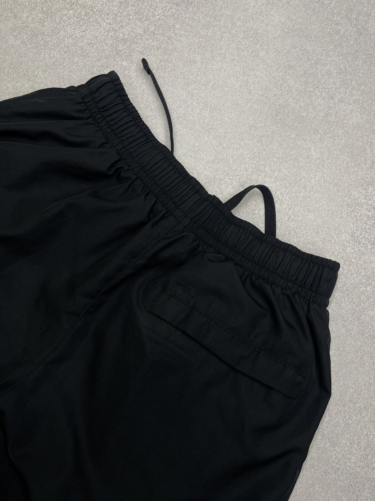 Nike Vintage Nike Nylon Sweatpants Black Drill Y2K TECH ACG Size US 30 / EU 46 - 6 Thumbnail