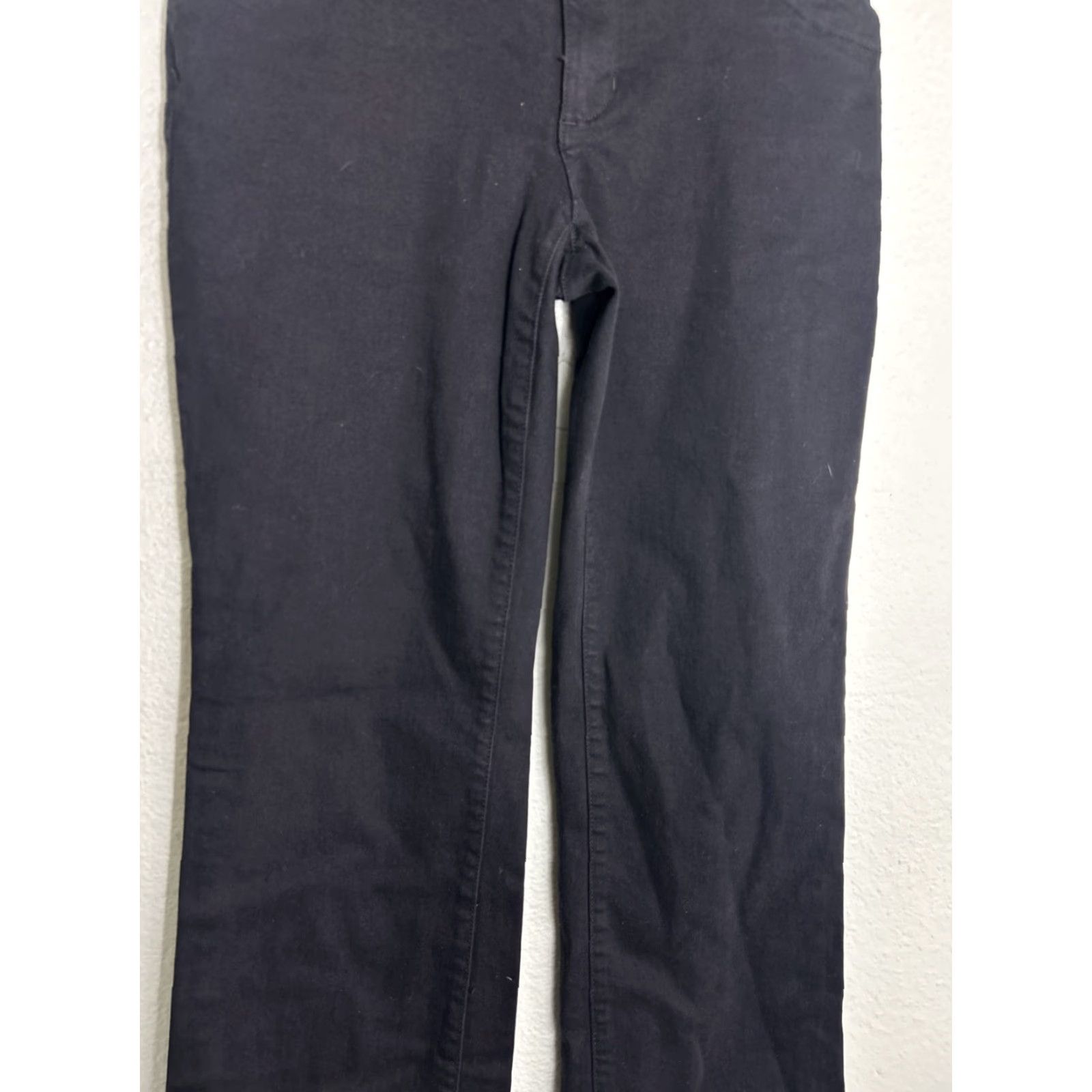 Eddie Bauer Eddie Bauer Pants Women 6 Black 30x32 Jeans Size 28" / US 6 / IT 42 - 3 Thumbnail