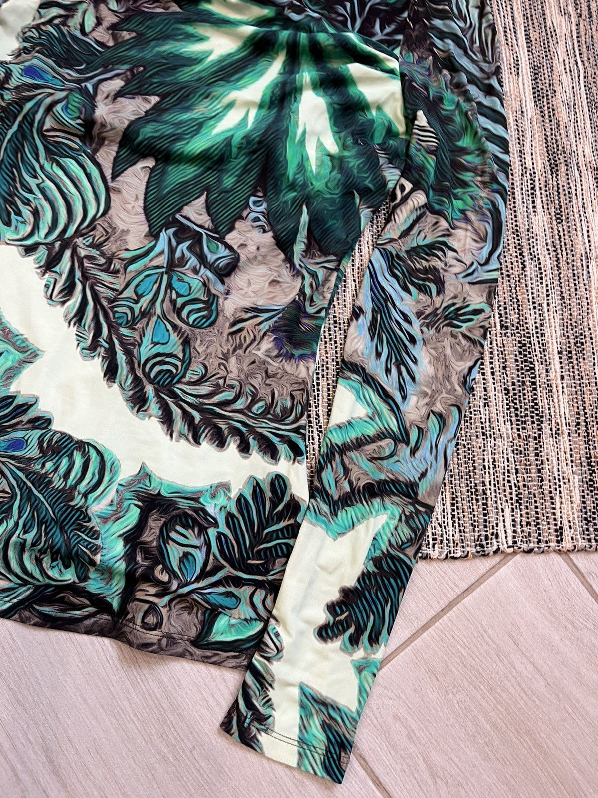 Roberto Cavalli × Vintage Vintage Roberto Cavalli Blouse Avantgarde Longsleeve Tshirt Size XS / US 0-2 / IT 36-38 - 4 Thumbnail