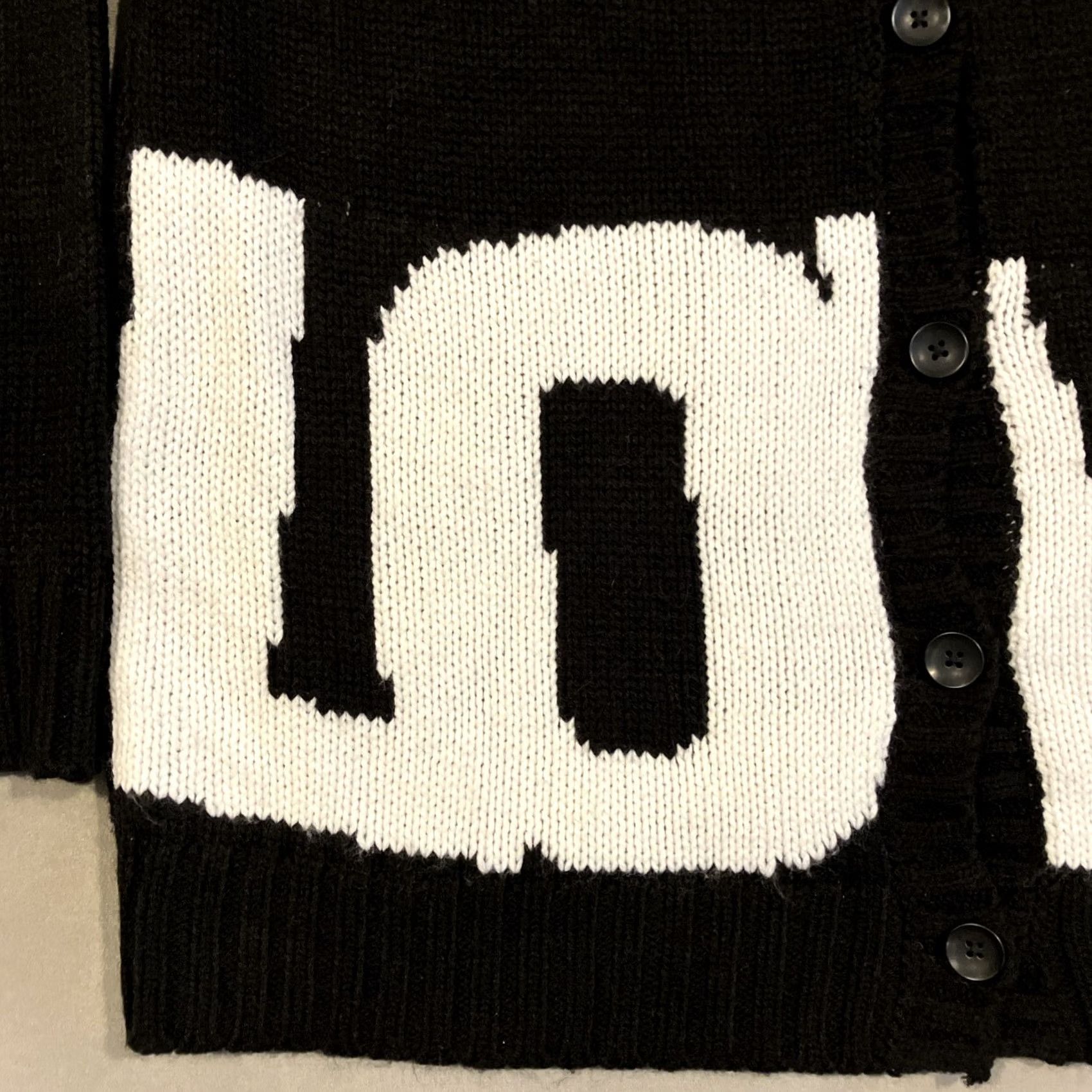 Vintage Elan LOVE Cardigan - Black Open - Women's Large - Cardigan - Knit - Regular - Long Sleeve - Cozy - Solid - FallSpringSummerWinter - Women Size L / US 10 / IT 46 - 2 Thumbnail