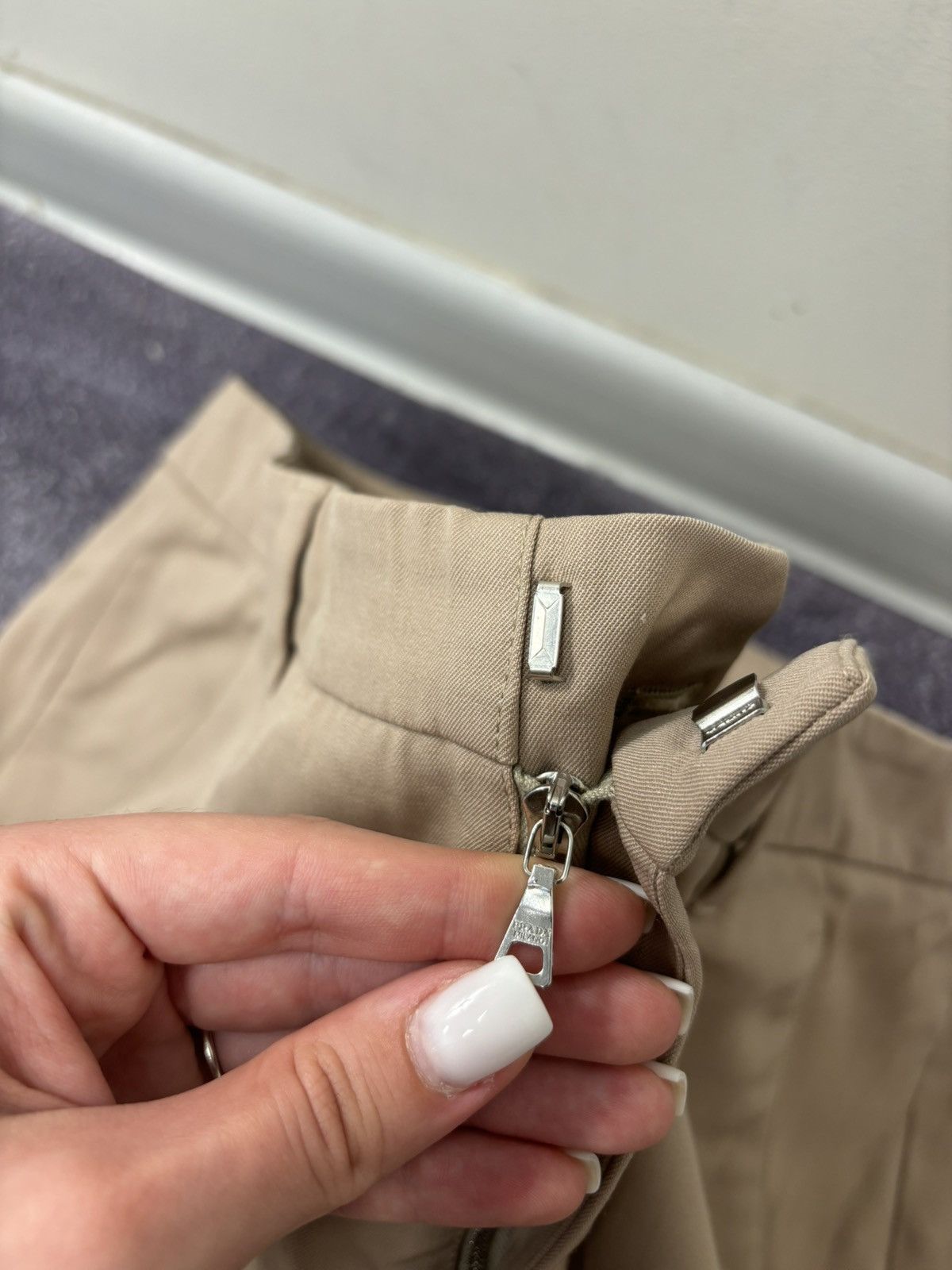 Prada Prada Women’s Straight Fit Beige Luxury Wool Pants Size 28" / US 6 / IT 42 - 6 Thumbnail