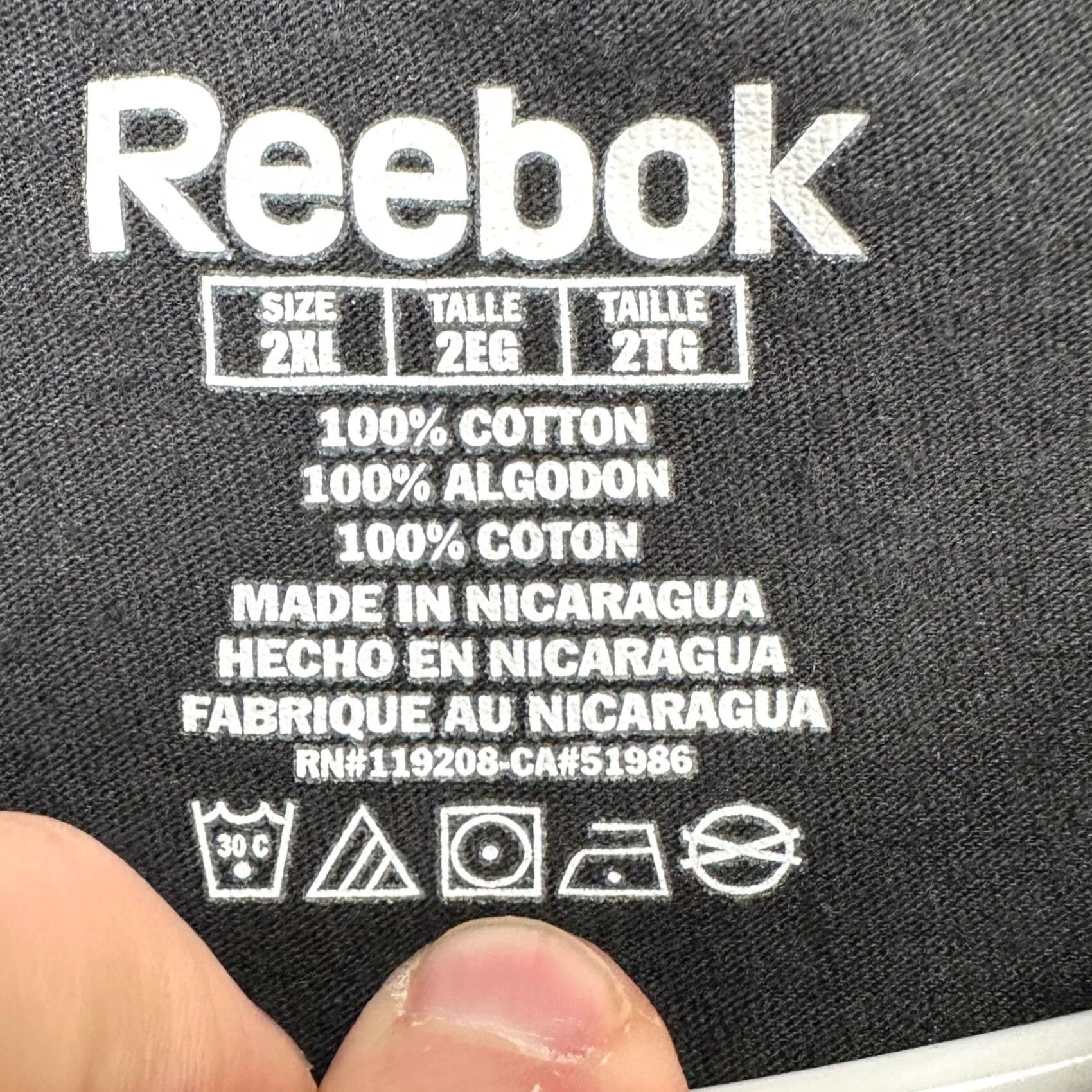Reebok Reebok Chicago Blackhawks Mens T-Shirt 2XL Black Crewneck Short Sleeve Tee Logo Size US XXL / EU 58 / 5 - 5 Thumbnail