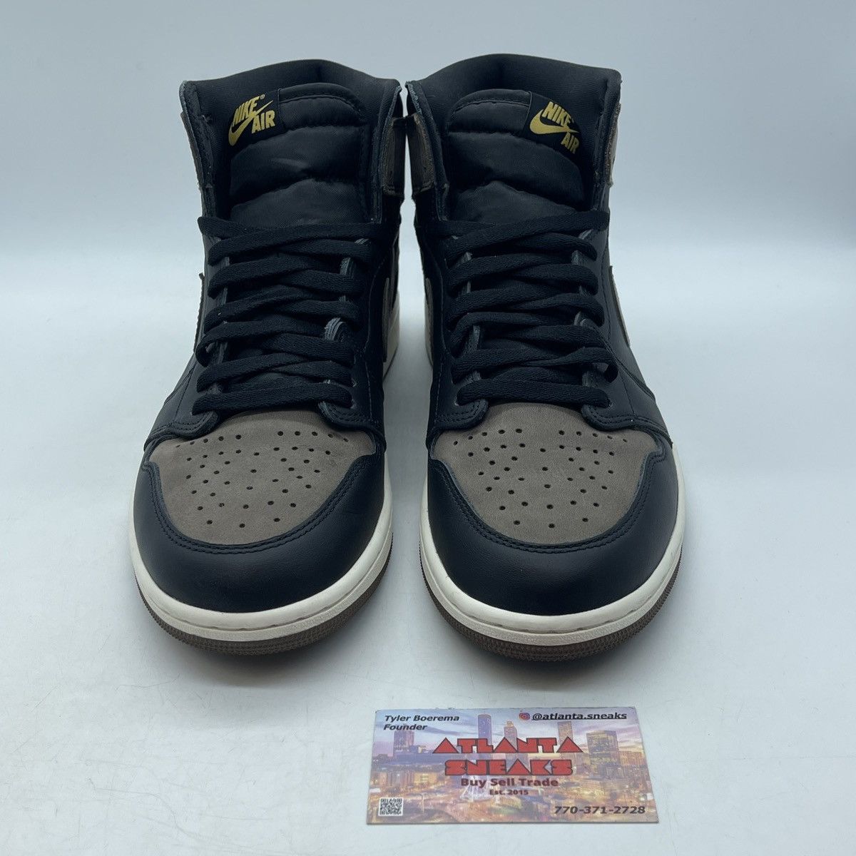 Nike Air Jordan 1 high palomino Size US 10.5 / EU 43-44 - 2 Thumbnail