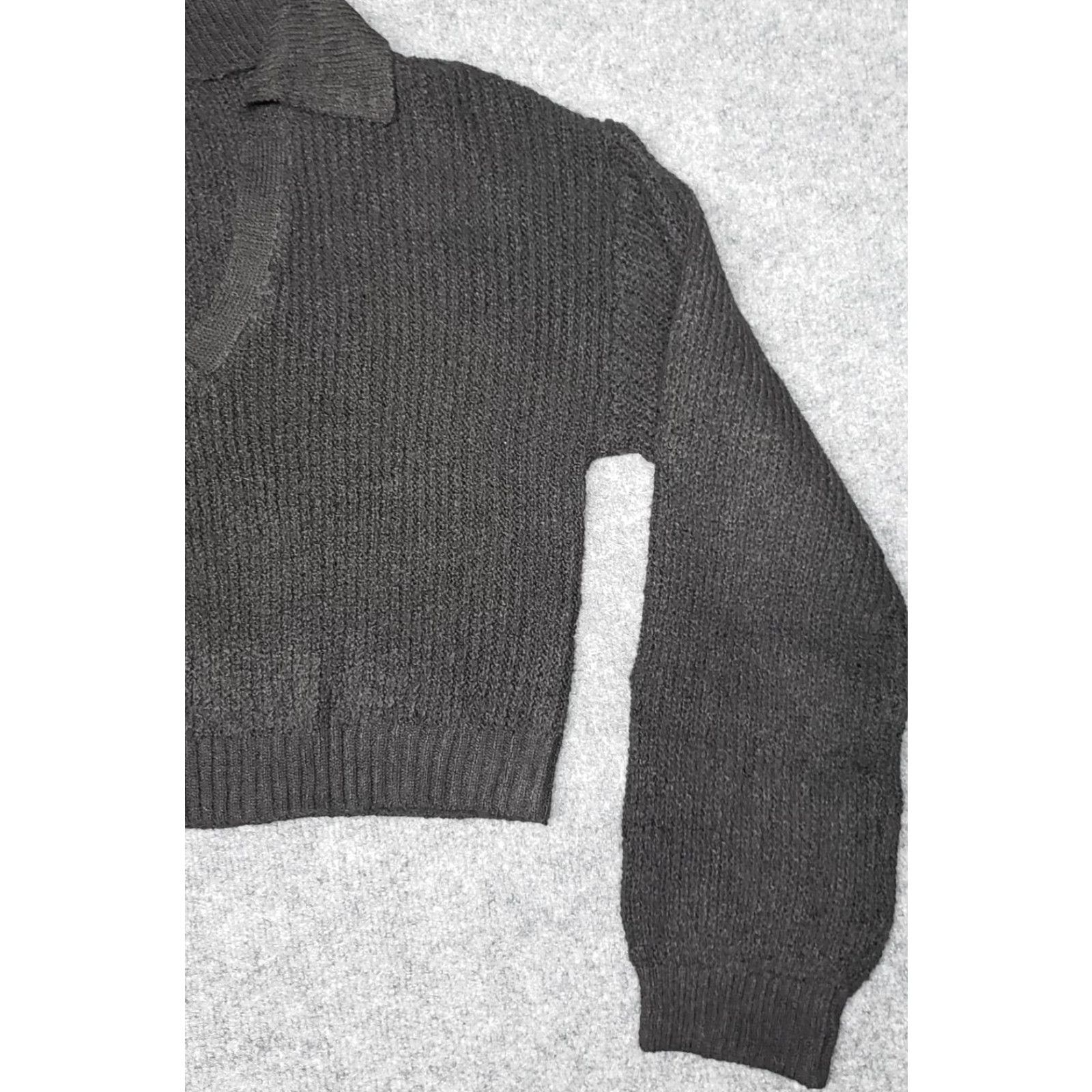 Vintage Rue21 Cropped Sweater Womens S Black Long Sleeve Collar Ribbed Knit Pullover New Size S / US 4 / IT 40 - 4 Thumbnail