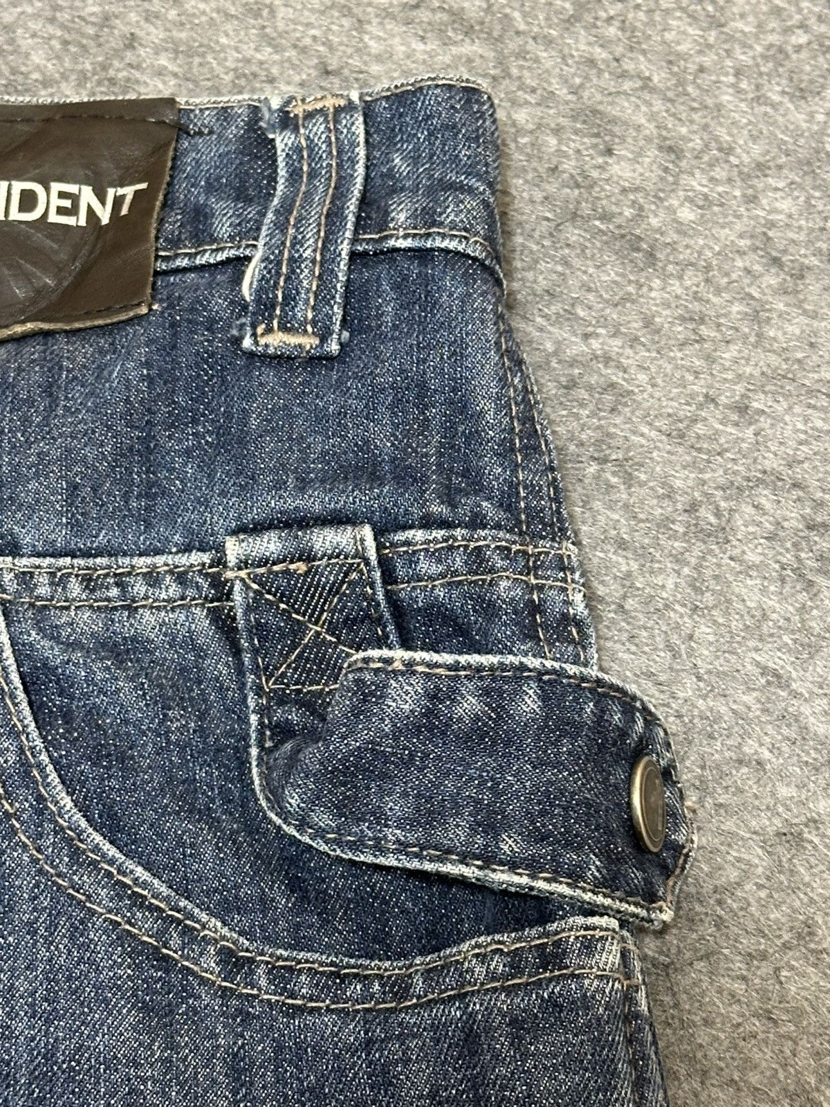 Independent Truck Co. Independent brand denim shorts baggy popular in Y2K skate. Size US 34 / EU 50 - 6 Thumbnail