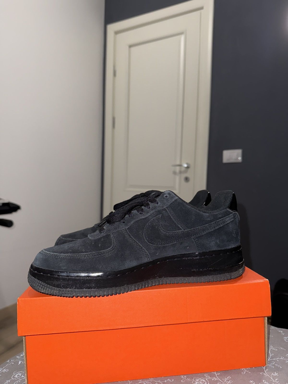 Nike Air Force 1 '07 Size US 8 / EU 41 - 5 Thumbnail